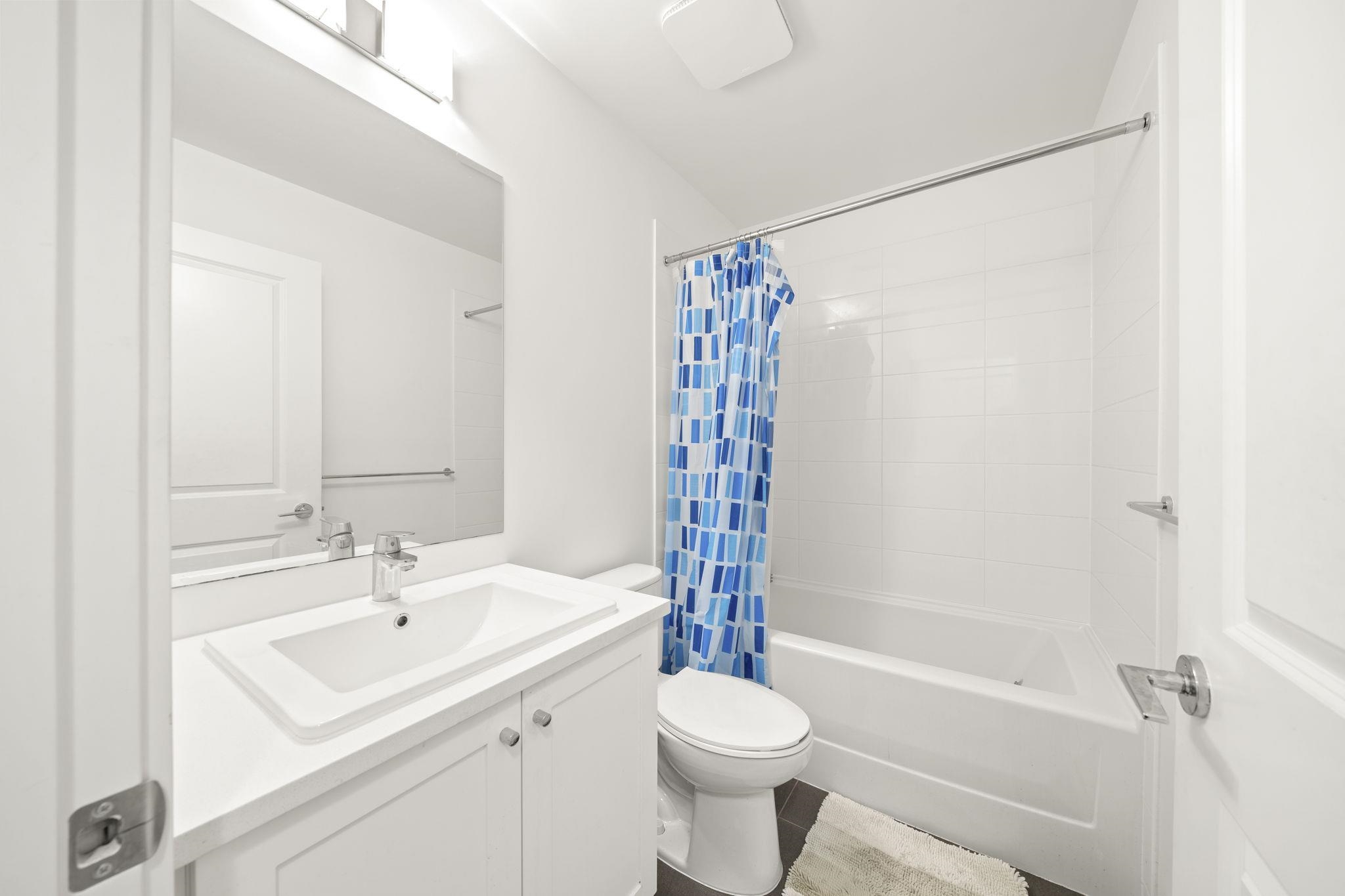 156 15778 85 AVENUE Unit: 156