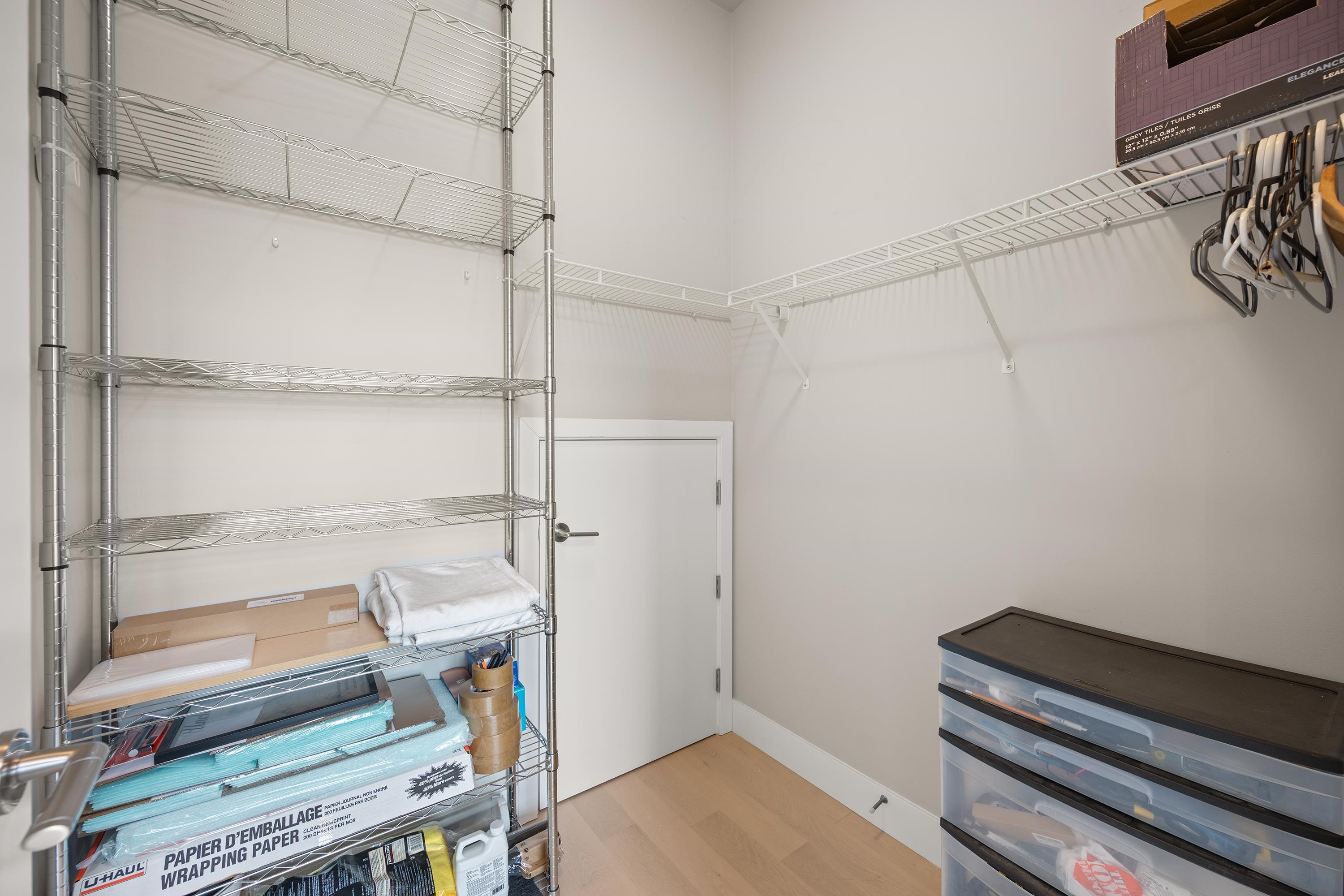 414 262 SALTER STREET Unit: 414