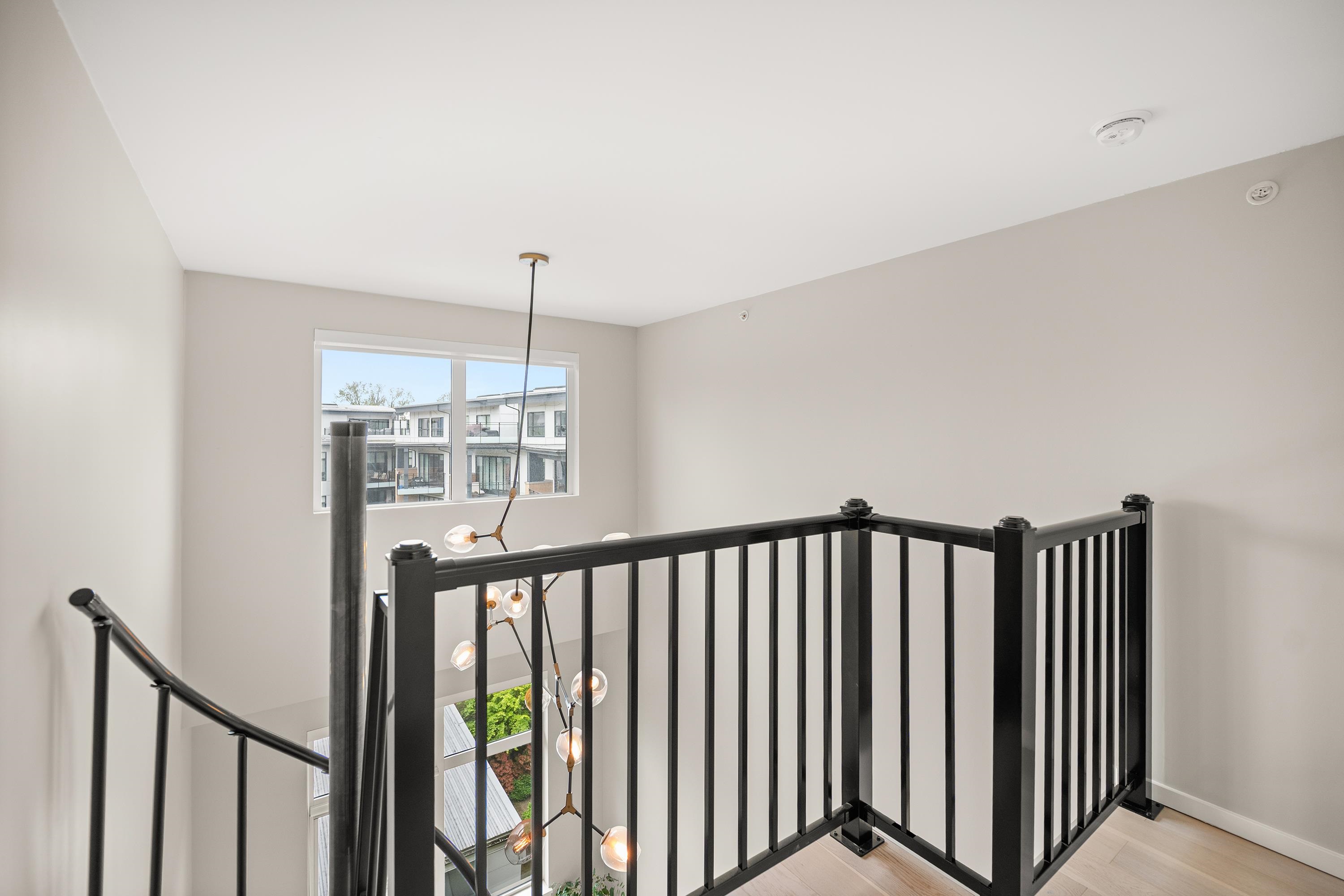 414 262 SALTER STREET Unit: 414
