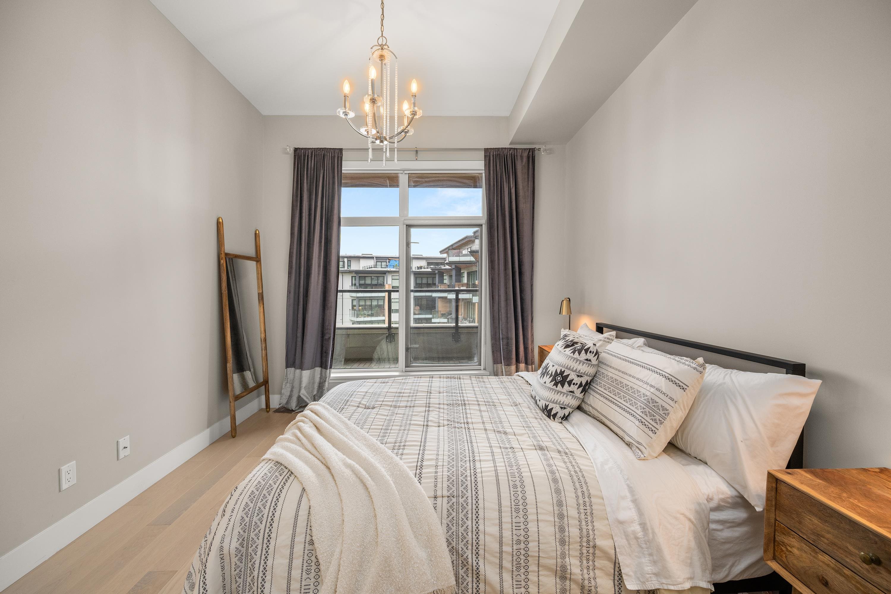 414 262 SALTER STREET Unit: 414
