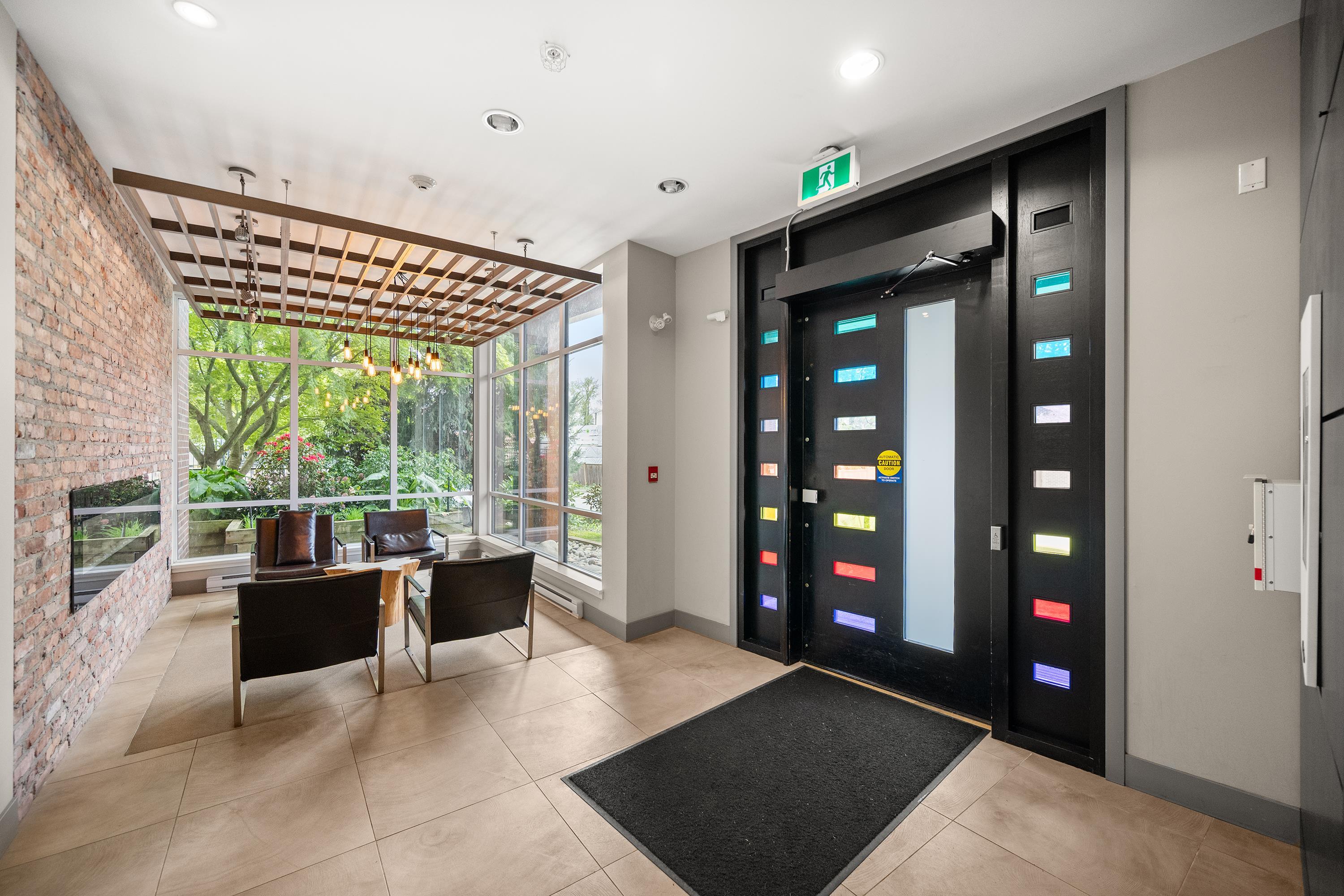 414 262 SALTER STREET Unit: 414