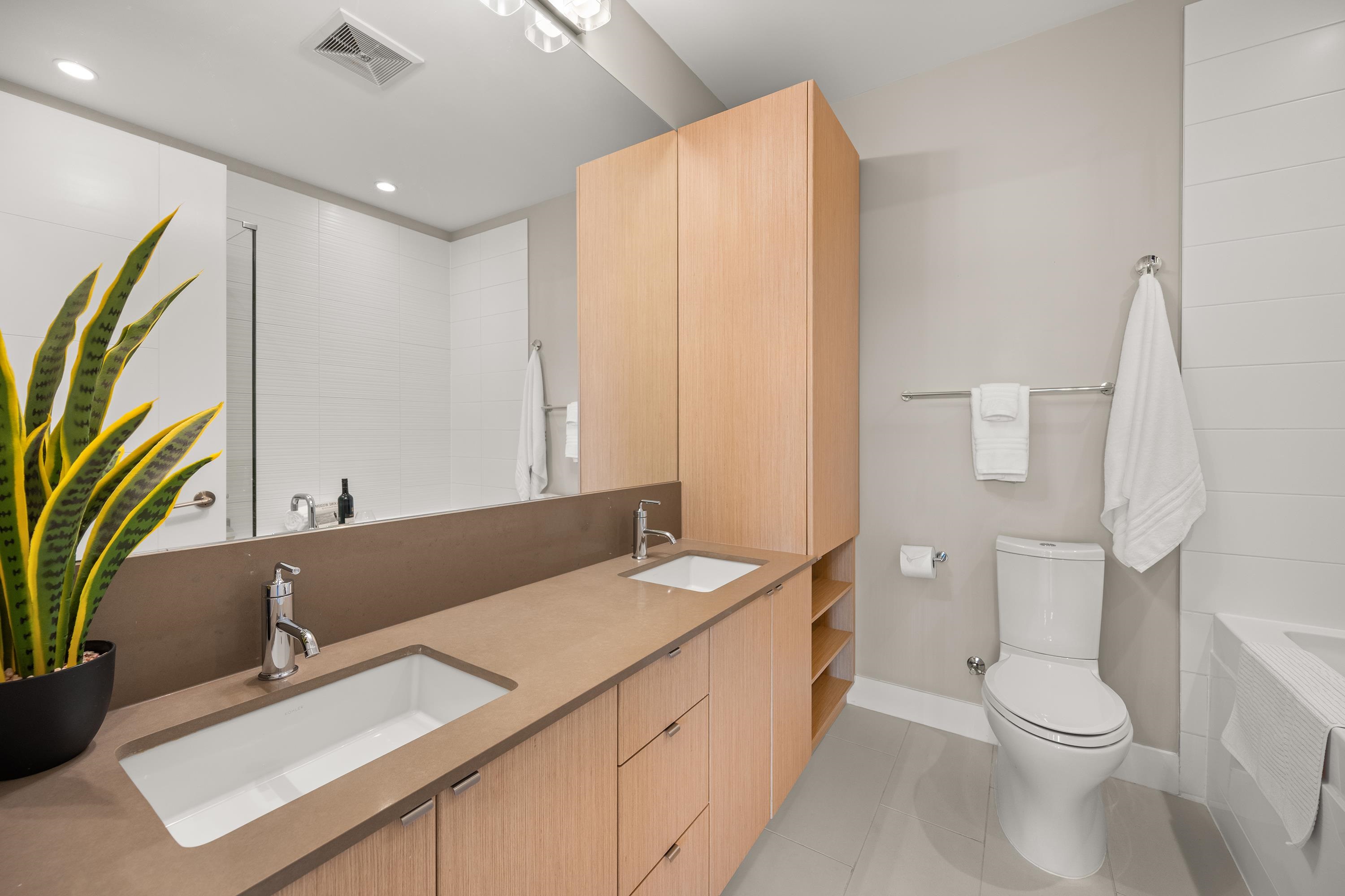 414 262 SALTER STREET Unit: 414