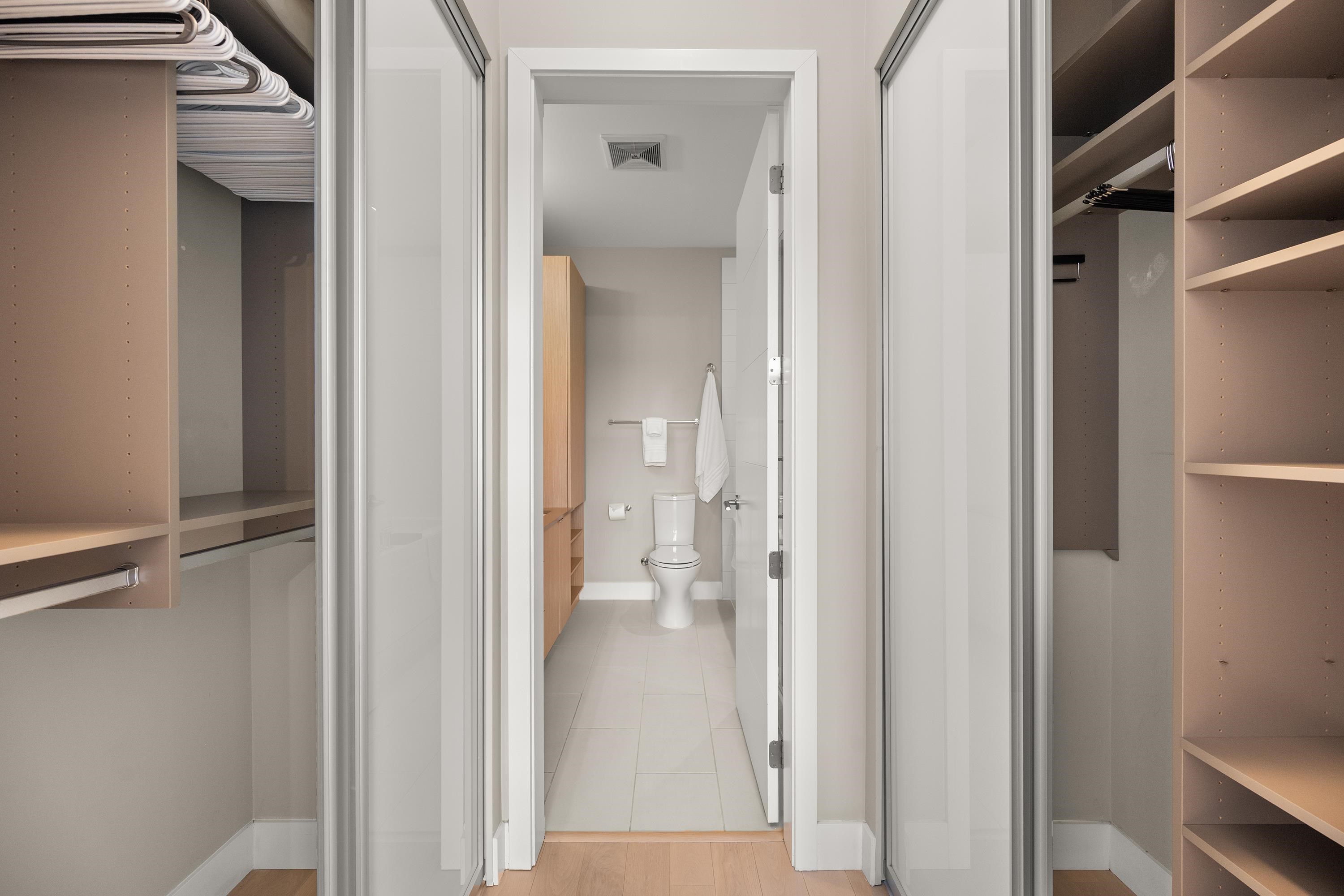 414 262 SALTER STREET Unit: 414