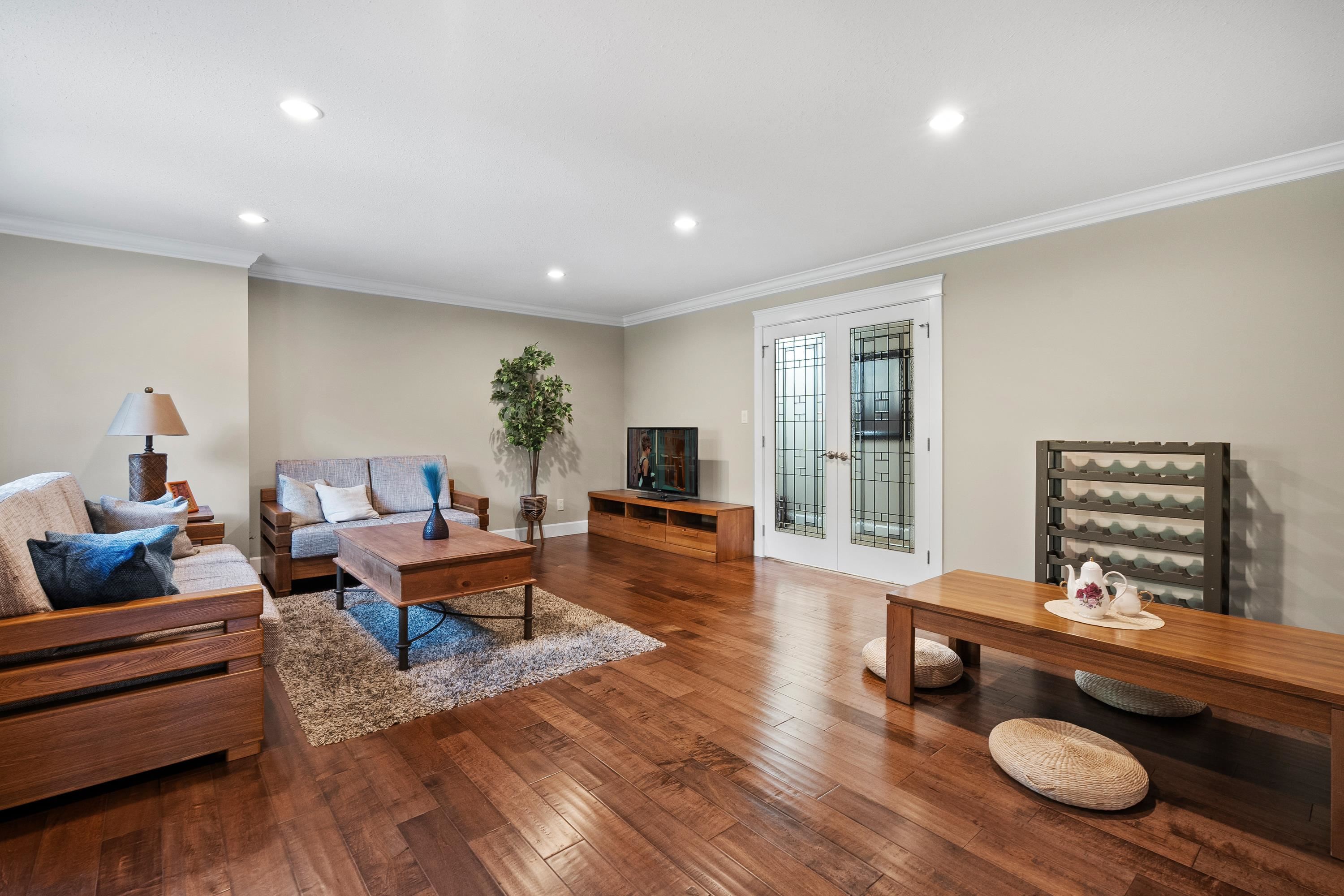 2732 NORTHCREST DRIVE