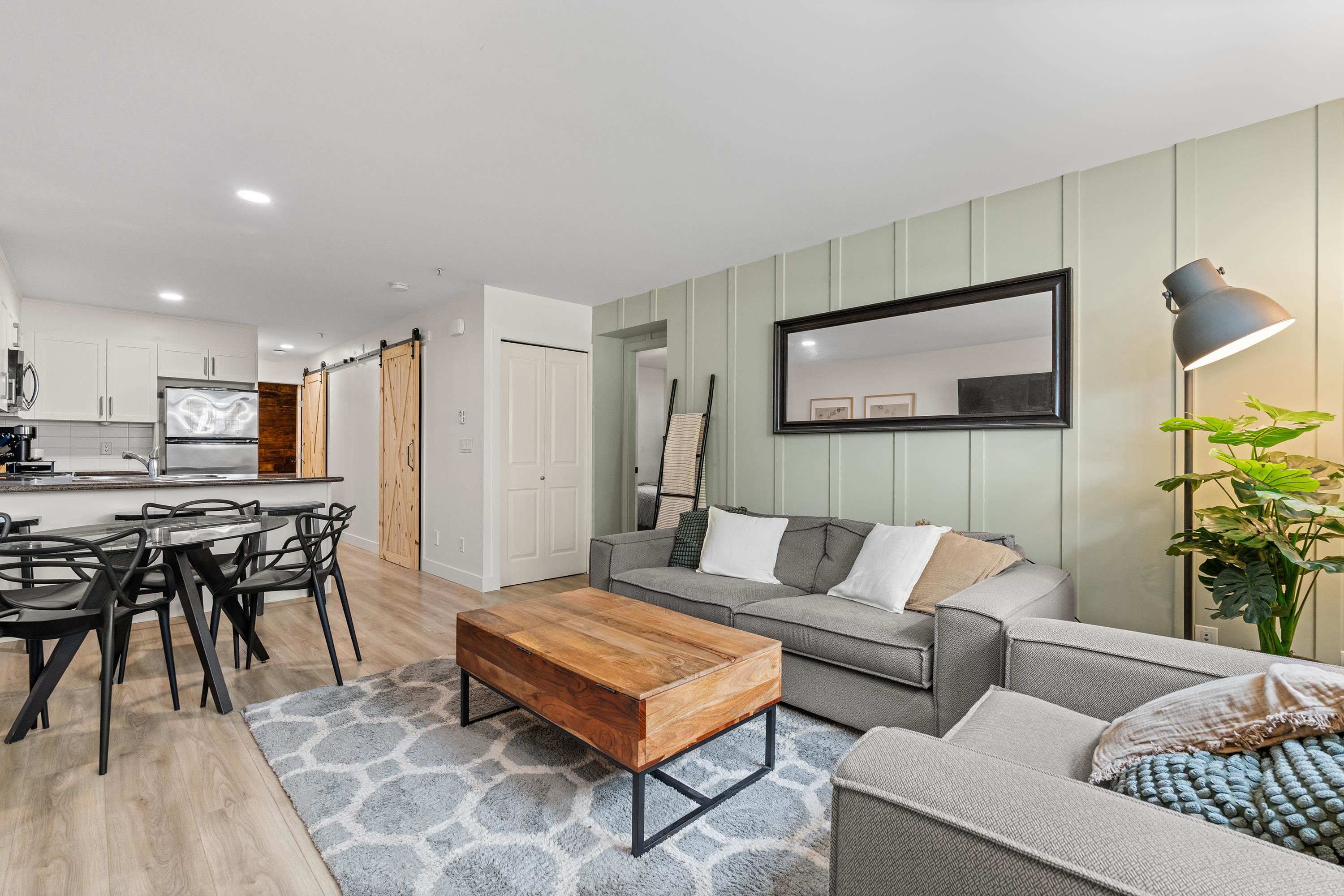 27 19551 66 AVENUE Unit: 27