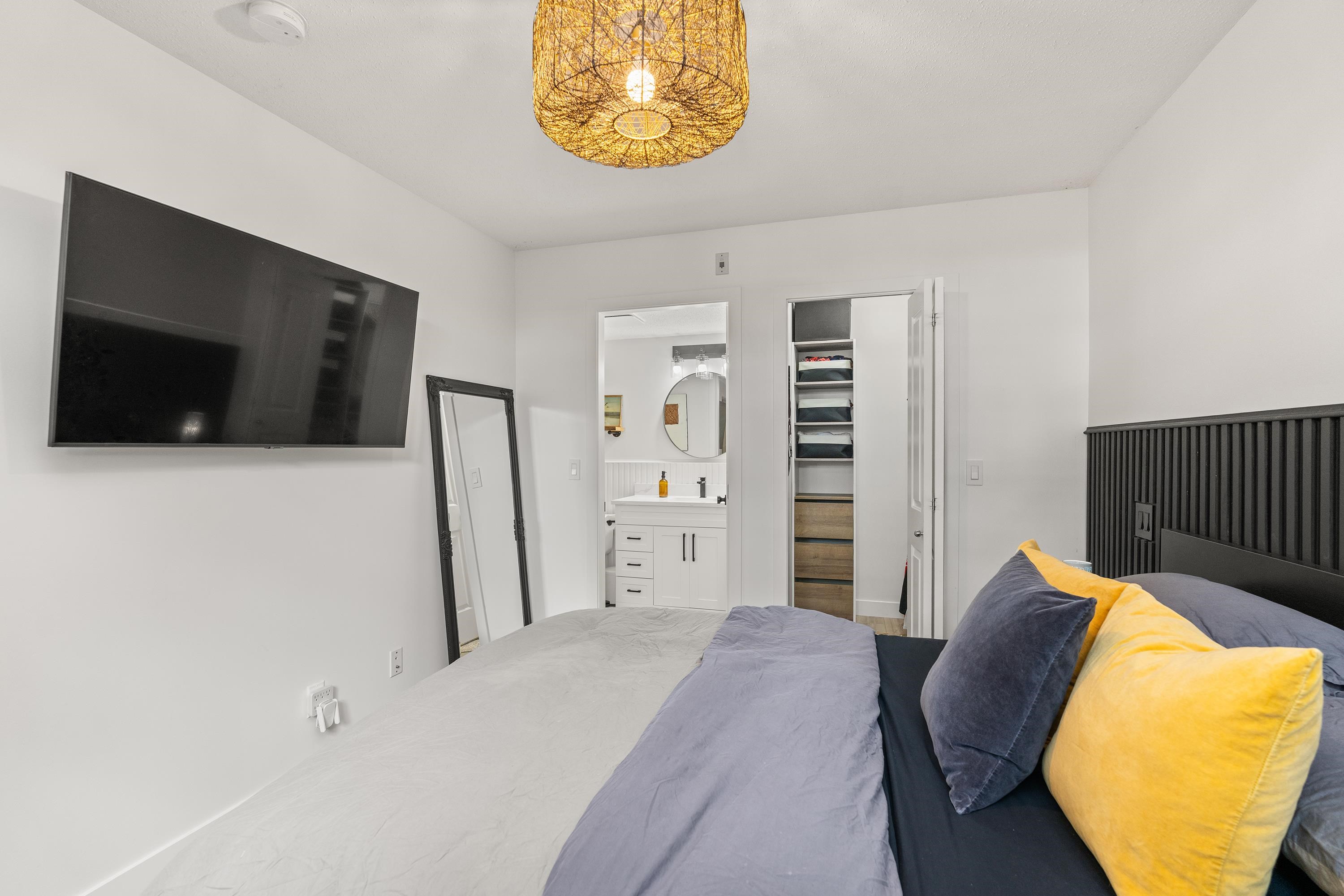 27 19551 66 AVENUE Unit: 27