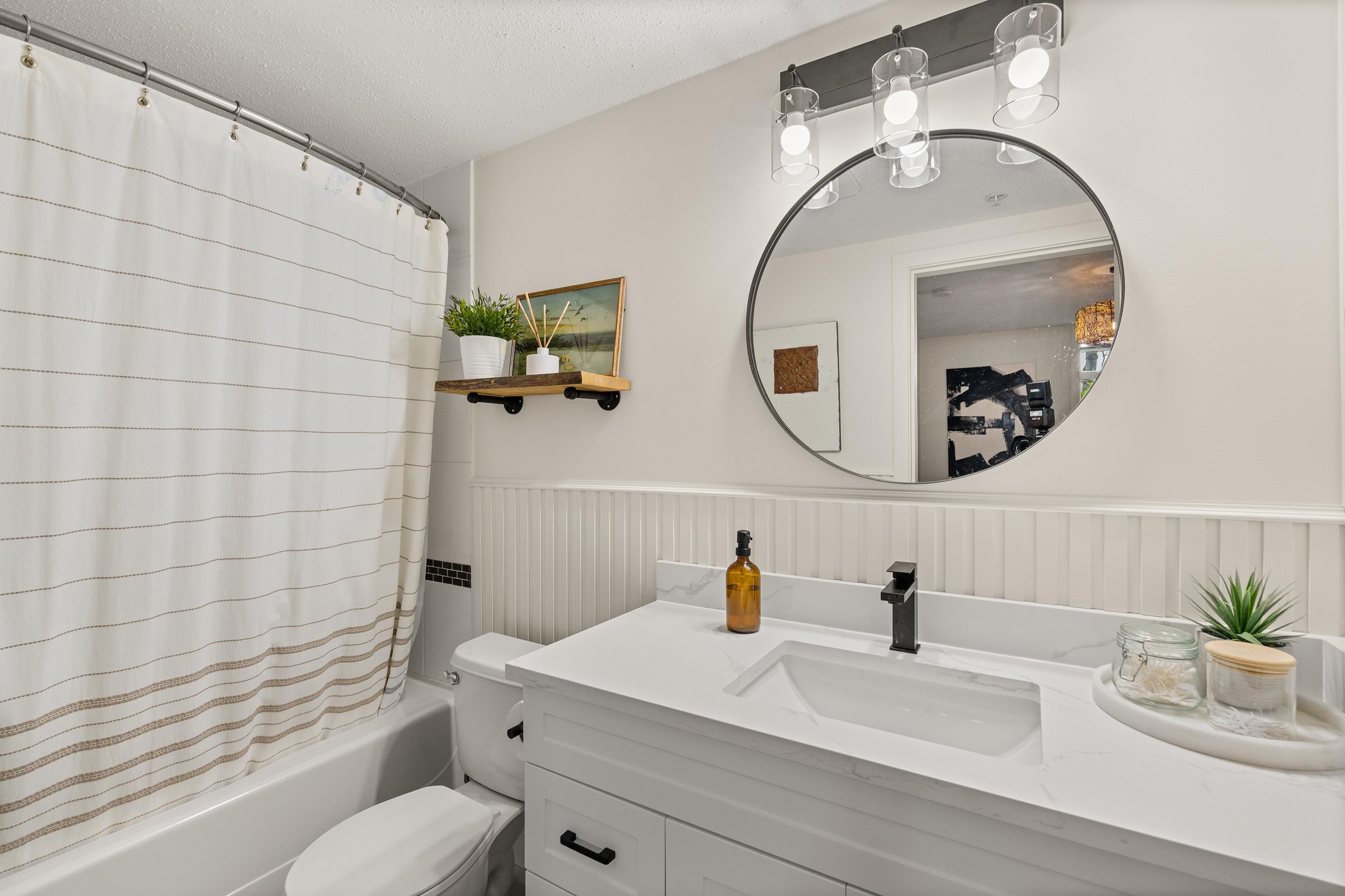 27 19551 66 AVENUE Unit: 27