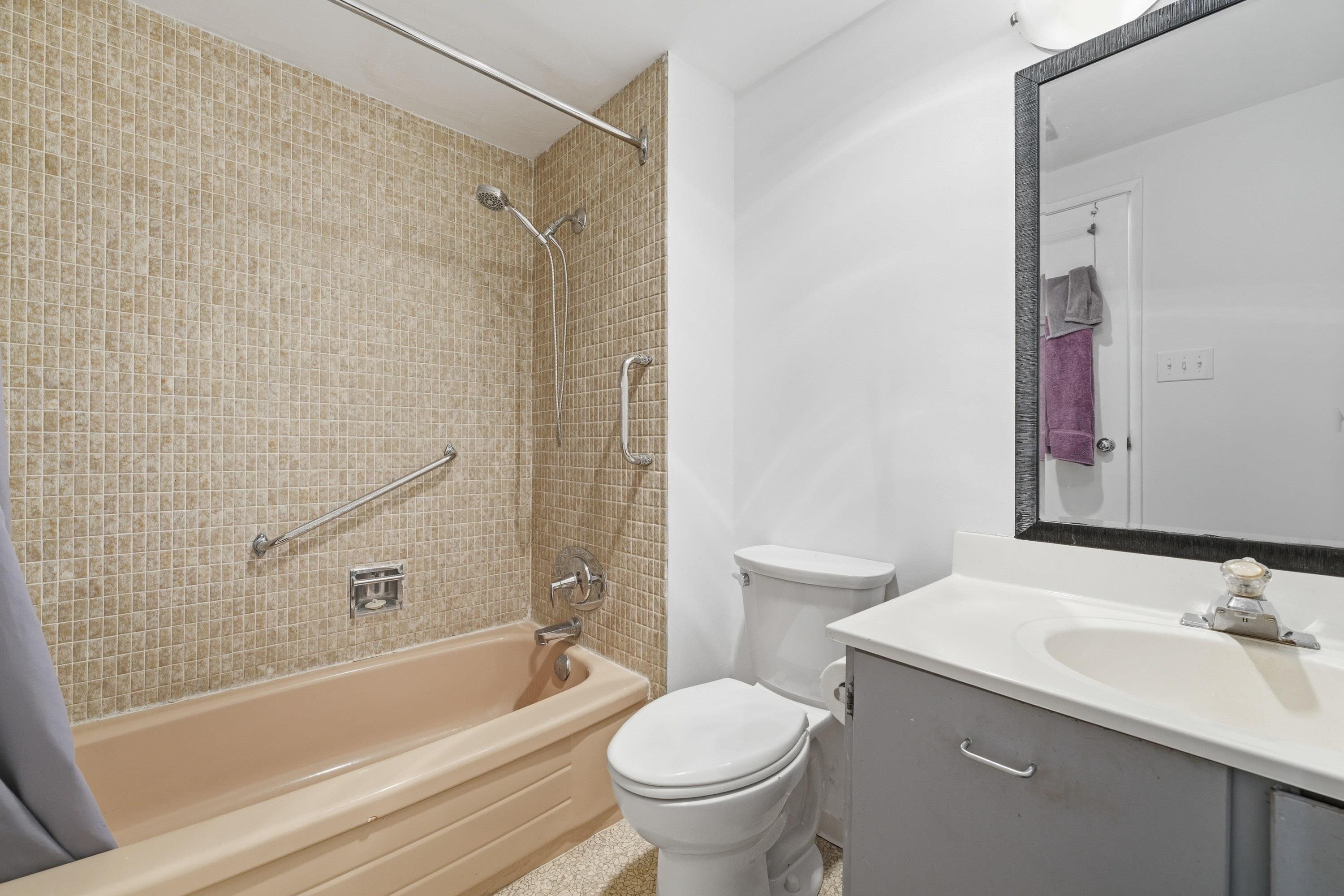 104 1355 FIR STREET Unit: 104
