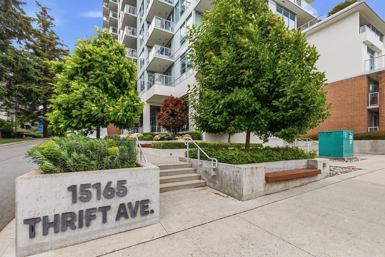 902 15165 THRIFT AVENUE Unit: 902