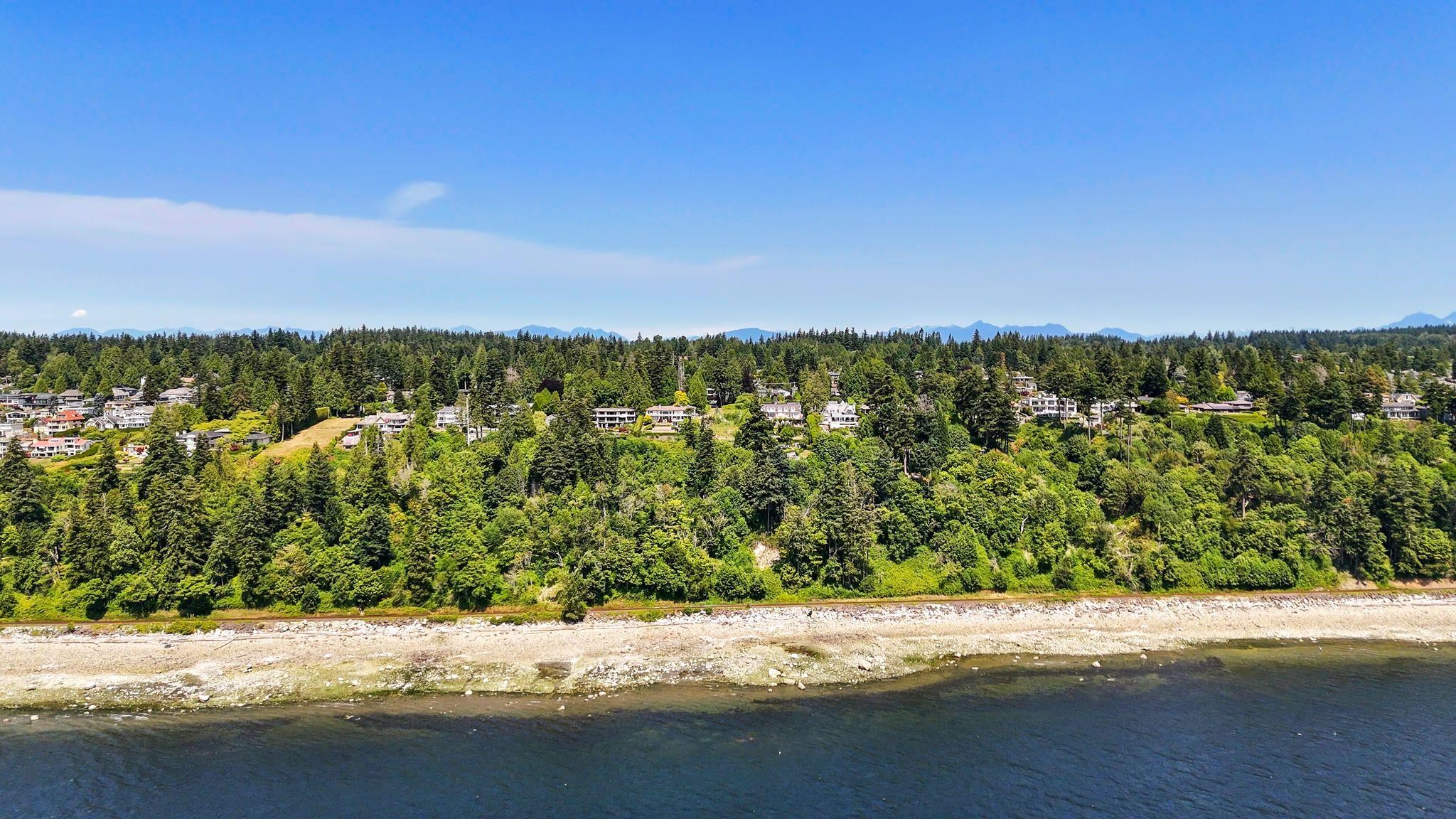 13752 MARINE DRIVE