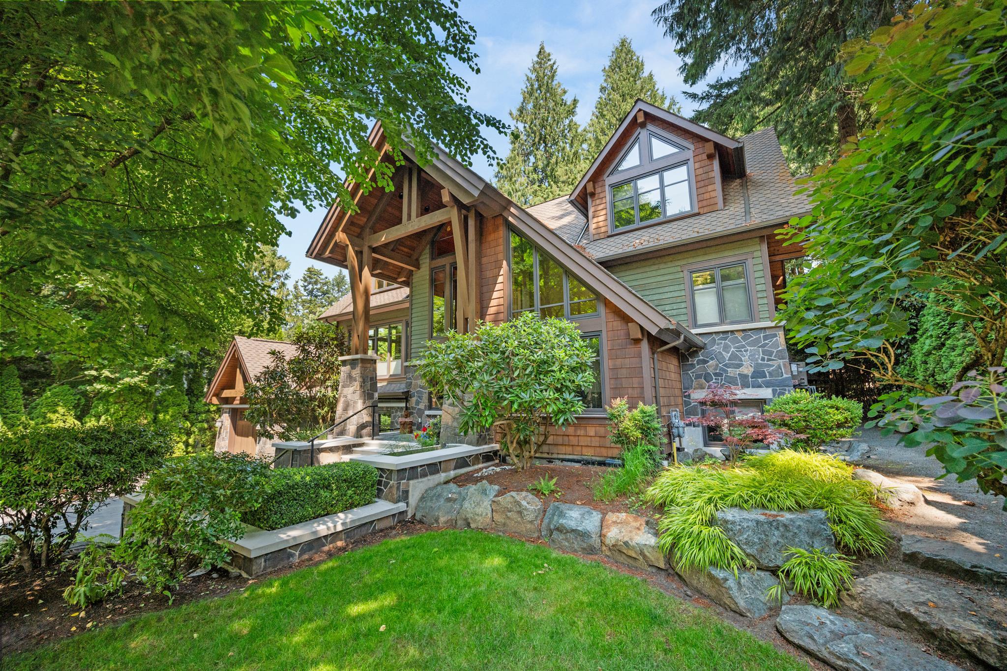2650 DOGWOOD DRIVE