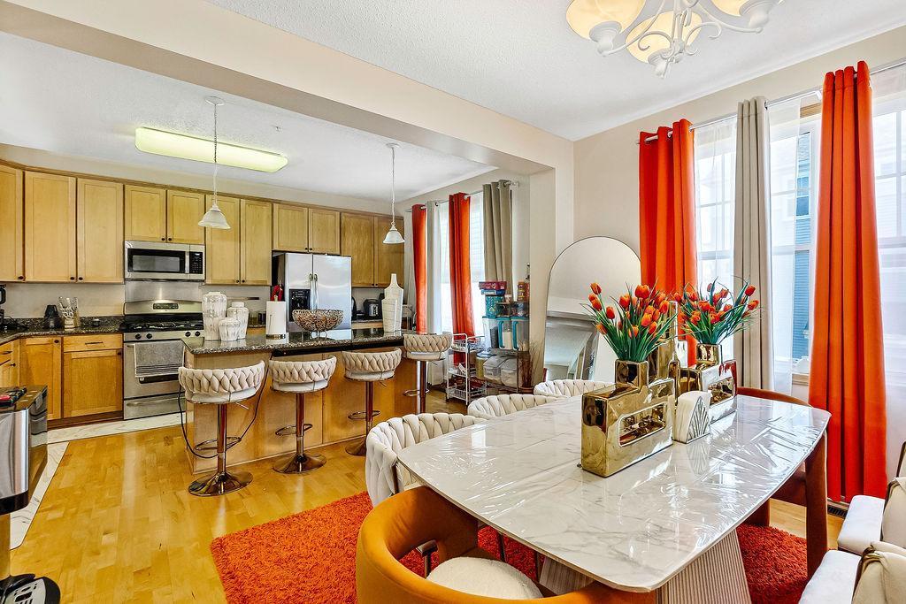 1670 Village Trail E Unit: 5