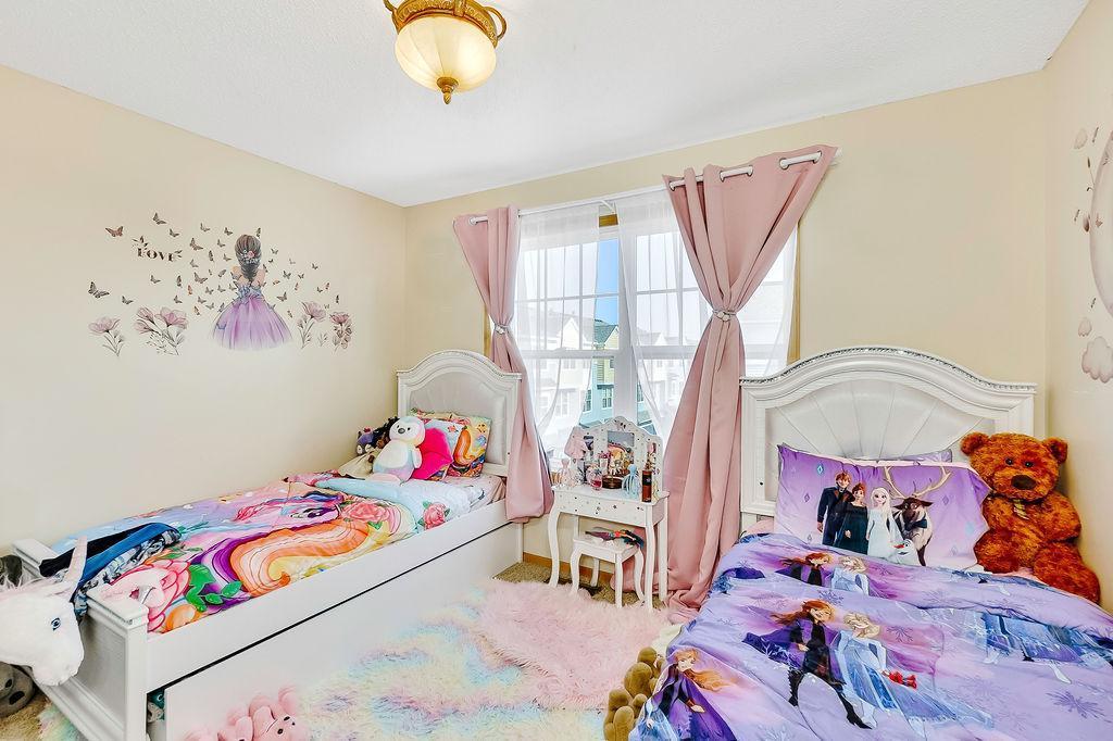 1670 Village Trail E Unit: 5