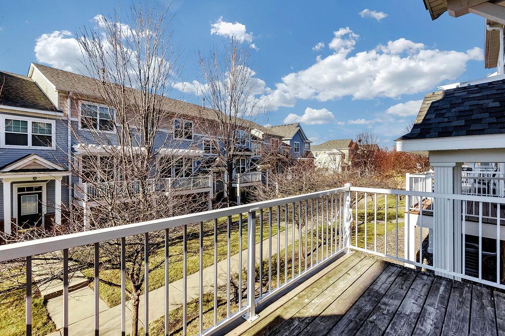 1670 Village Trail E Unit: 5