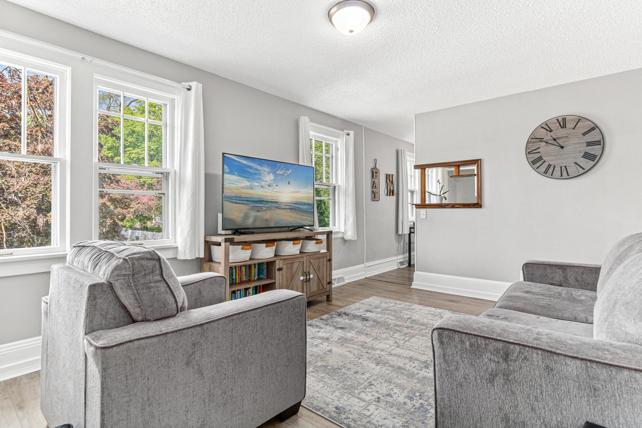 1530 North English Street