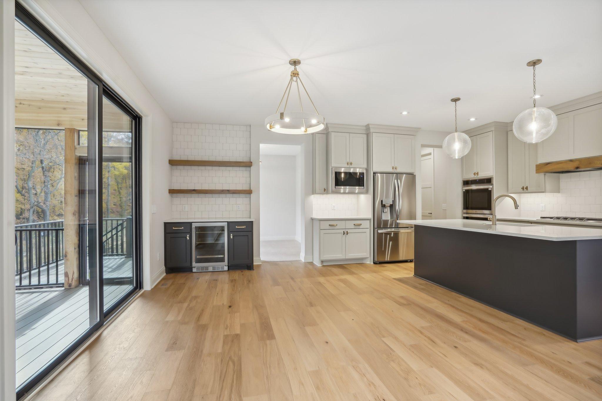 4550 Sunset Lane