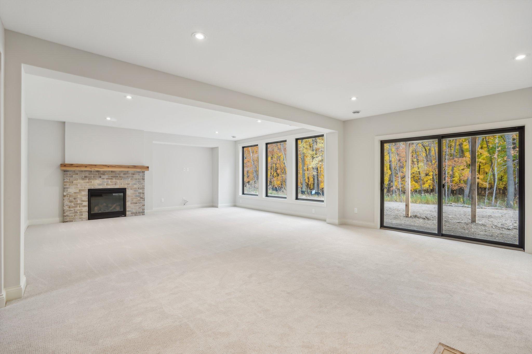 4550 Sunset Lane