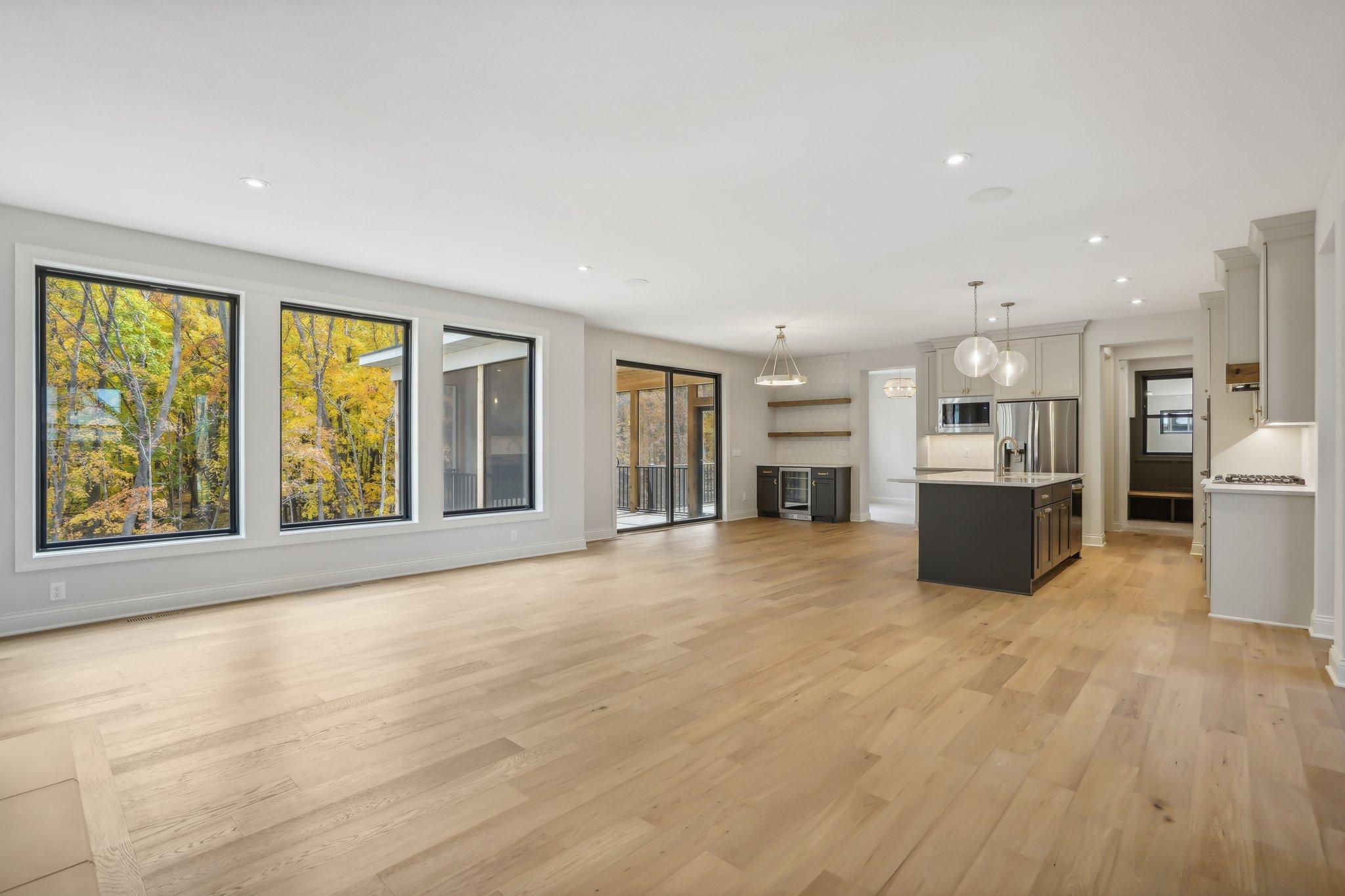 4550 Sunset Lane
