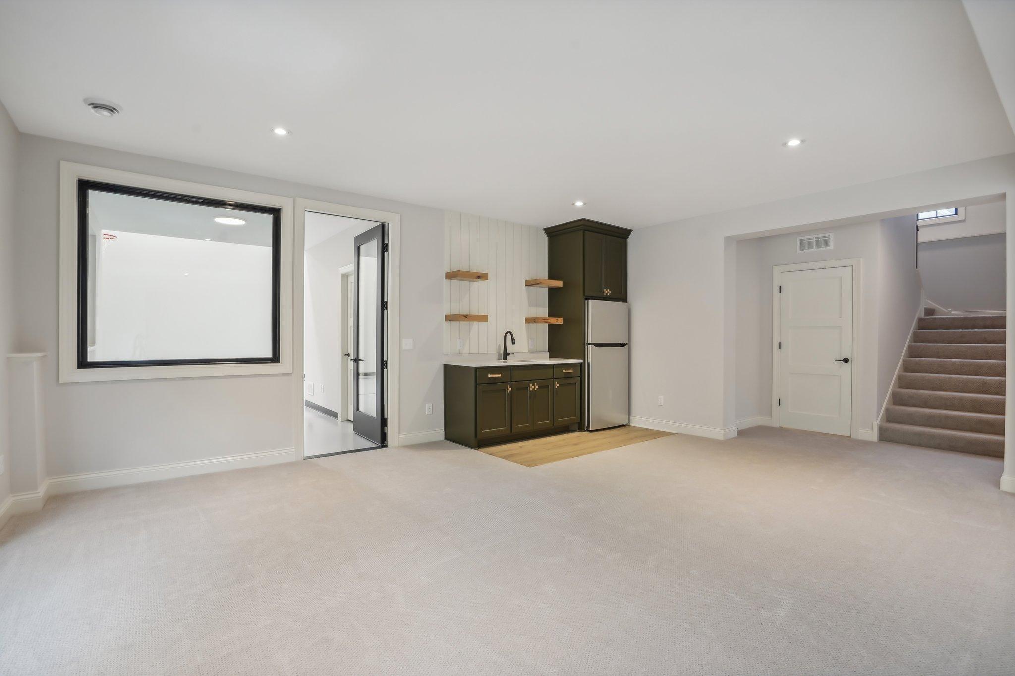 4550 Sunset Lane