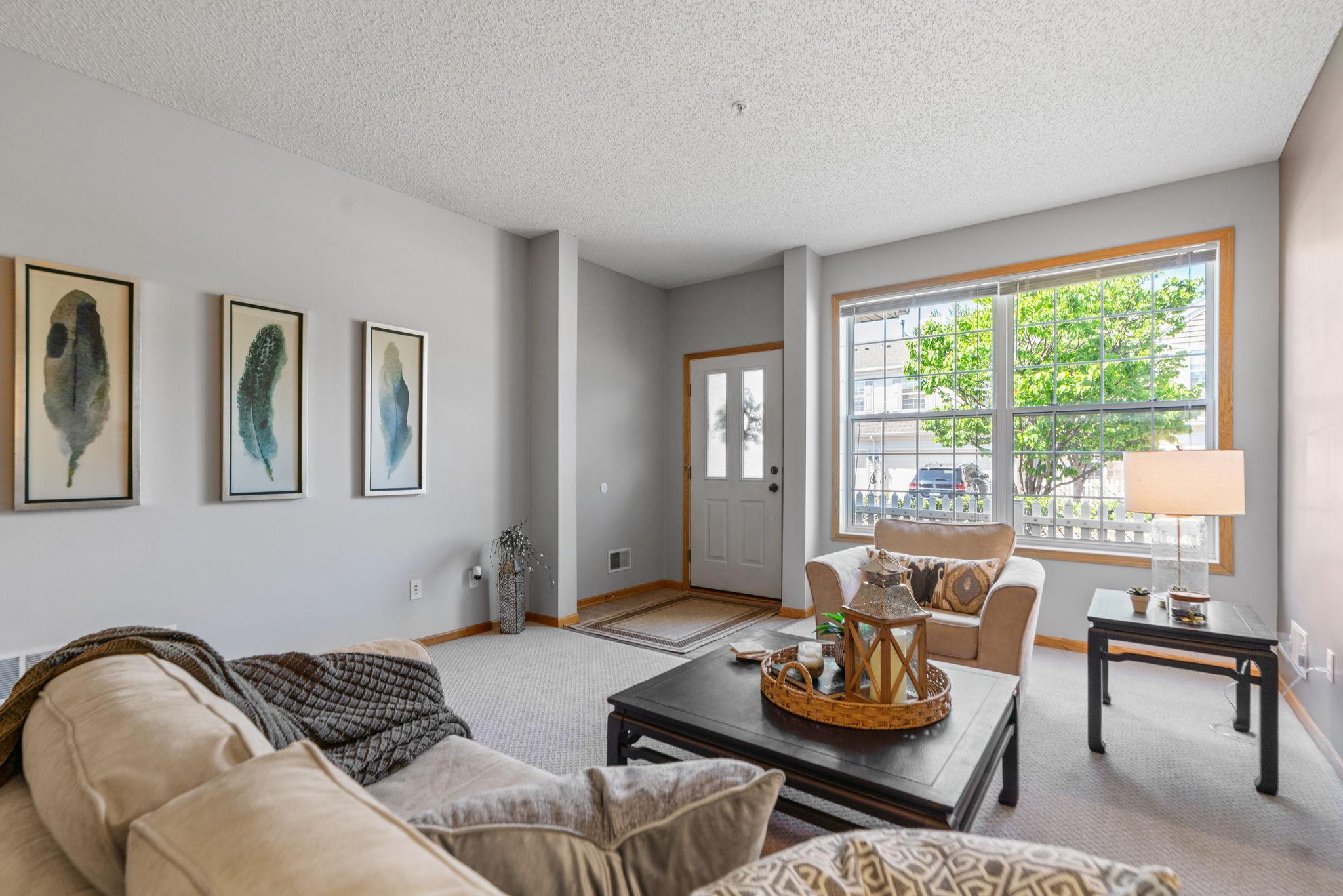 11182 Aberdeen Street NE Unit: F