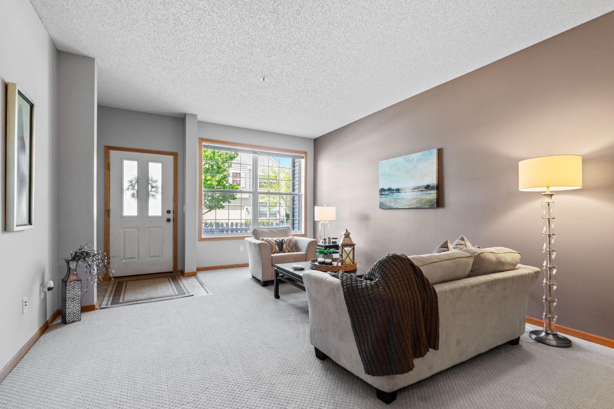 11182 Aberdeen Street NE Unit: F