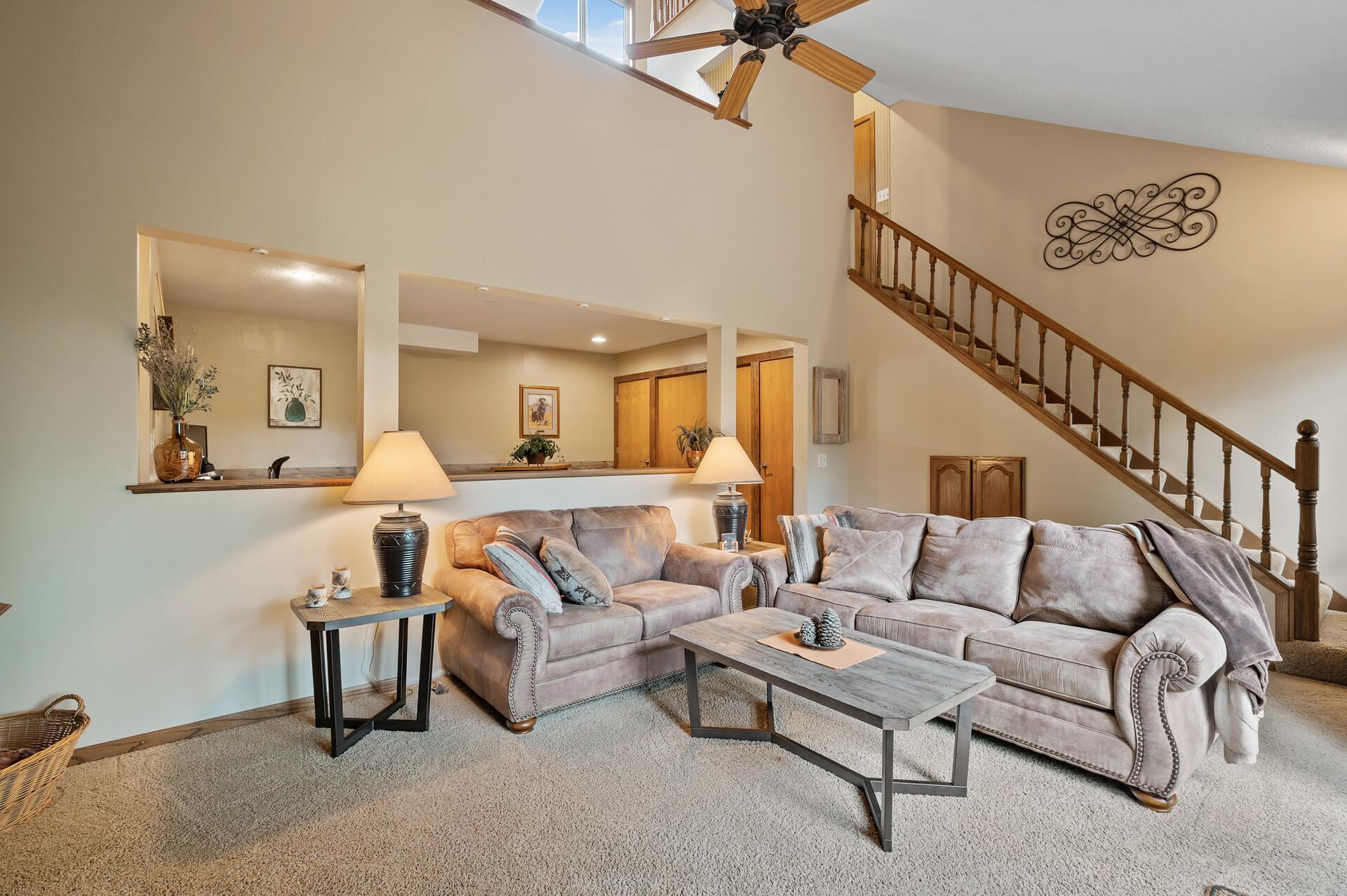 21715 Quincy Street NE