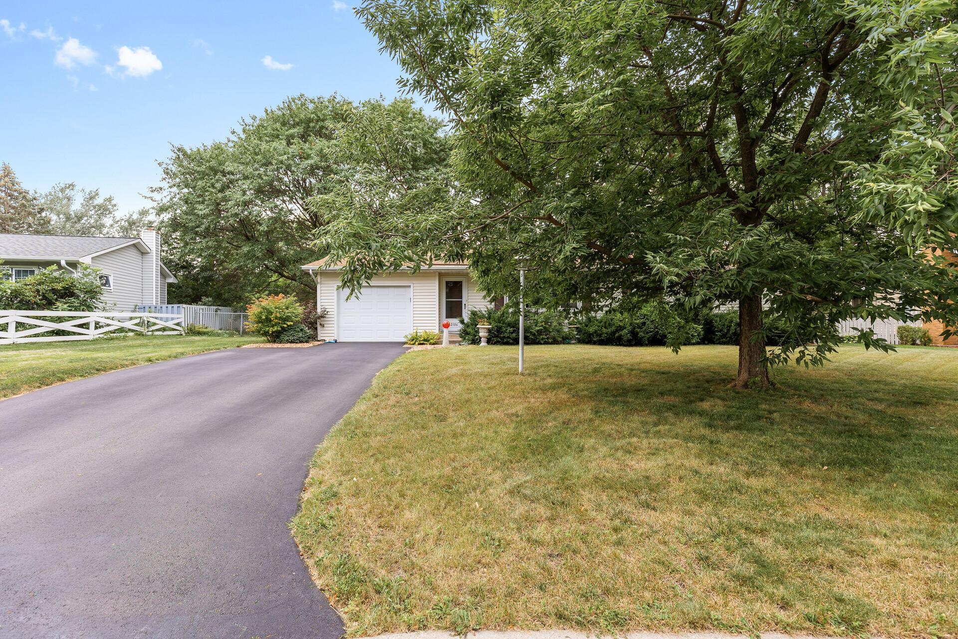 2106 Jade Lane