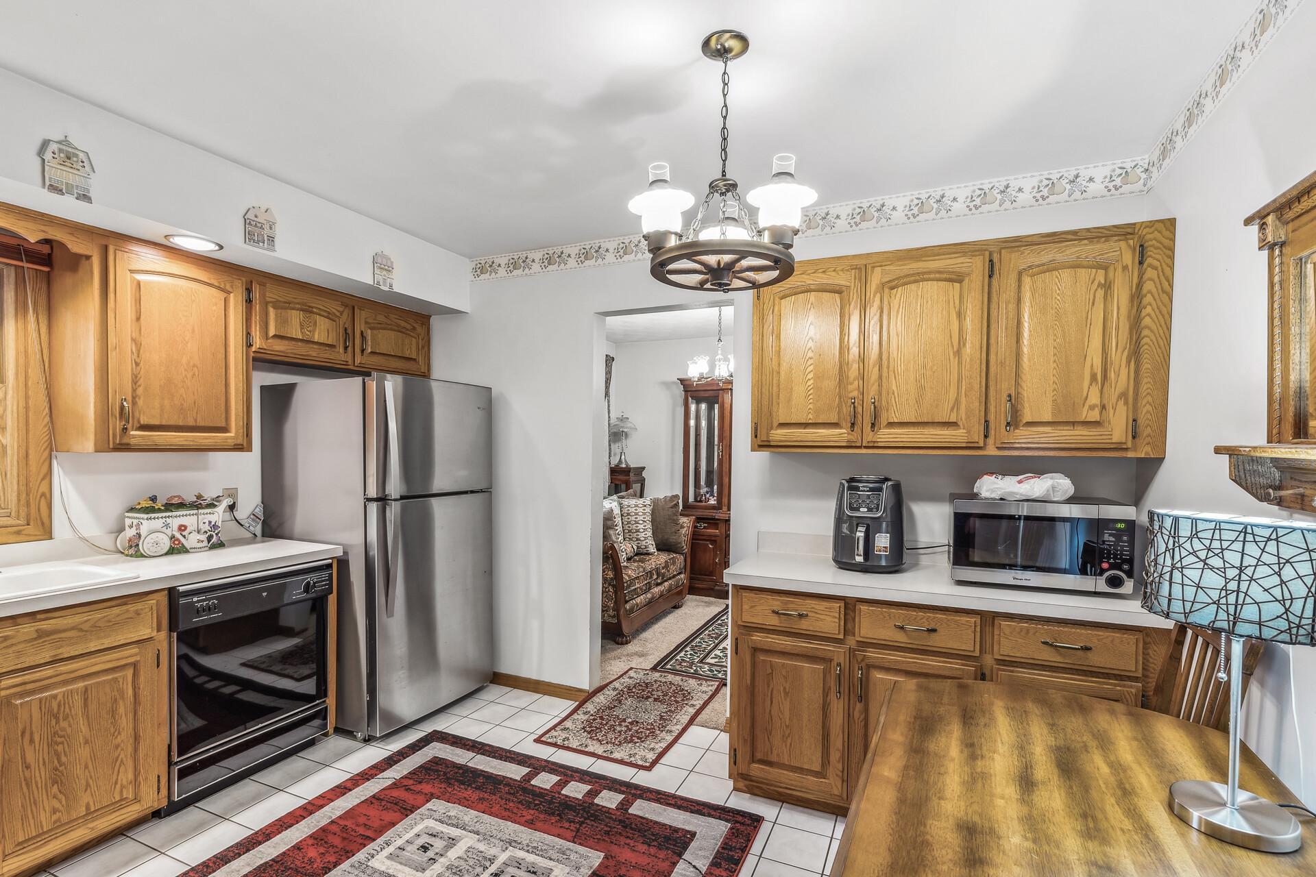 2106 Jade Lane