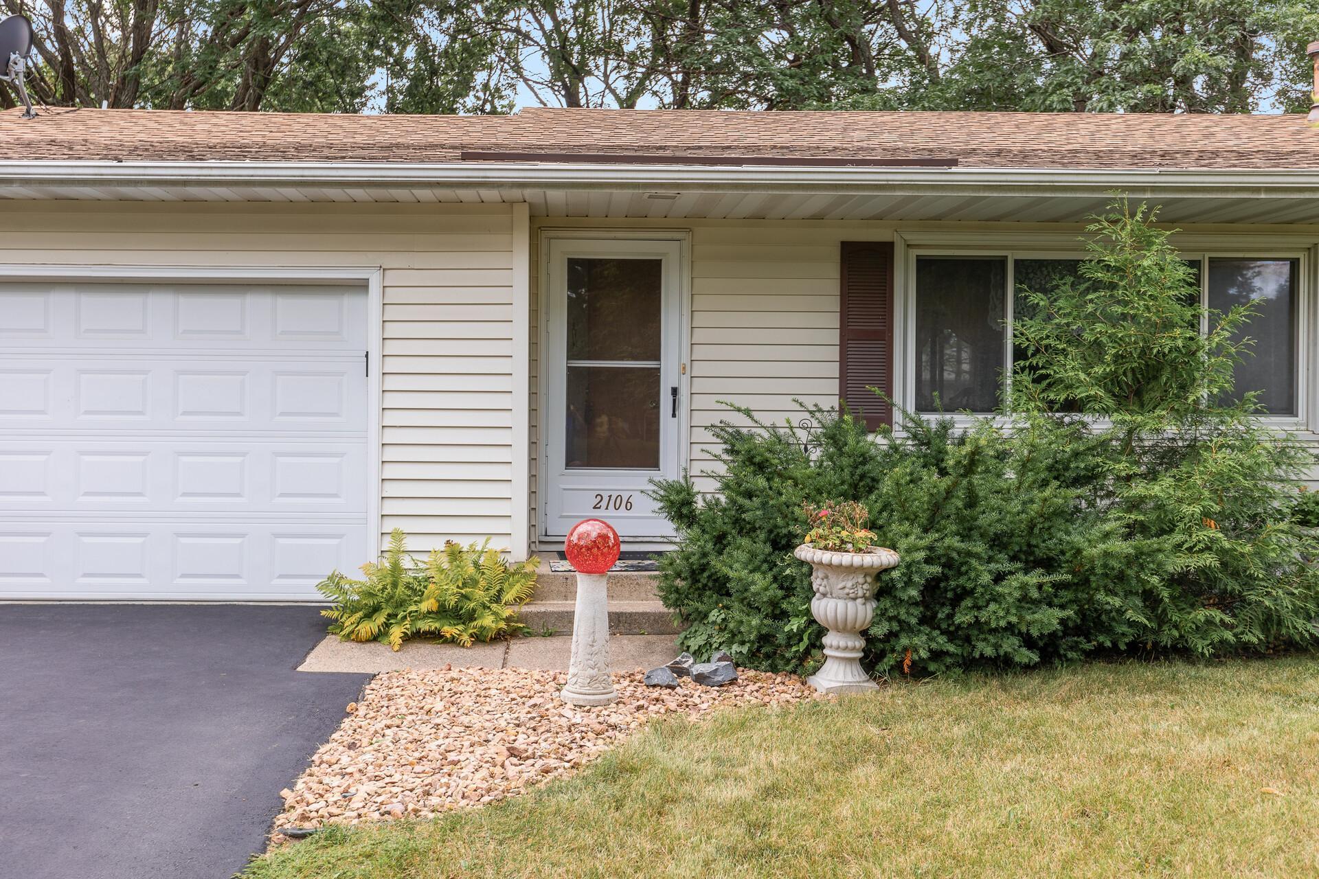 2106 Jade Lane