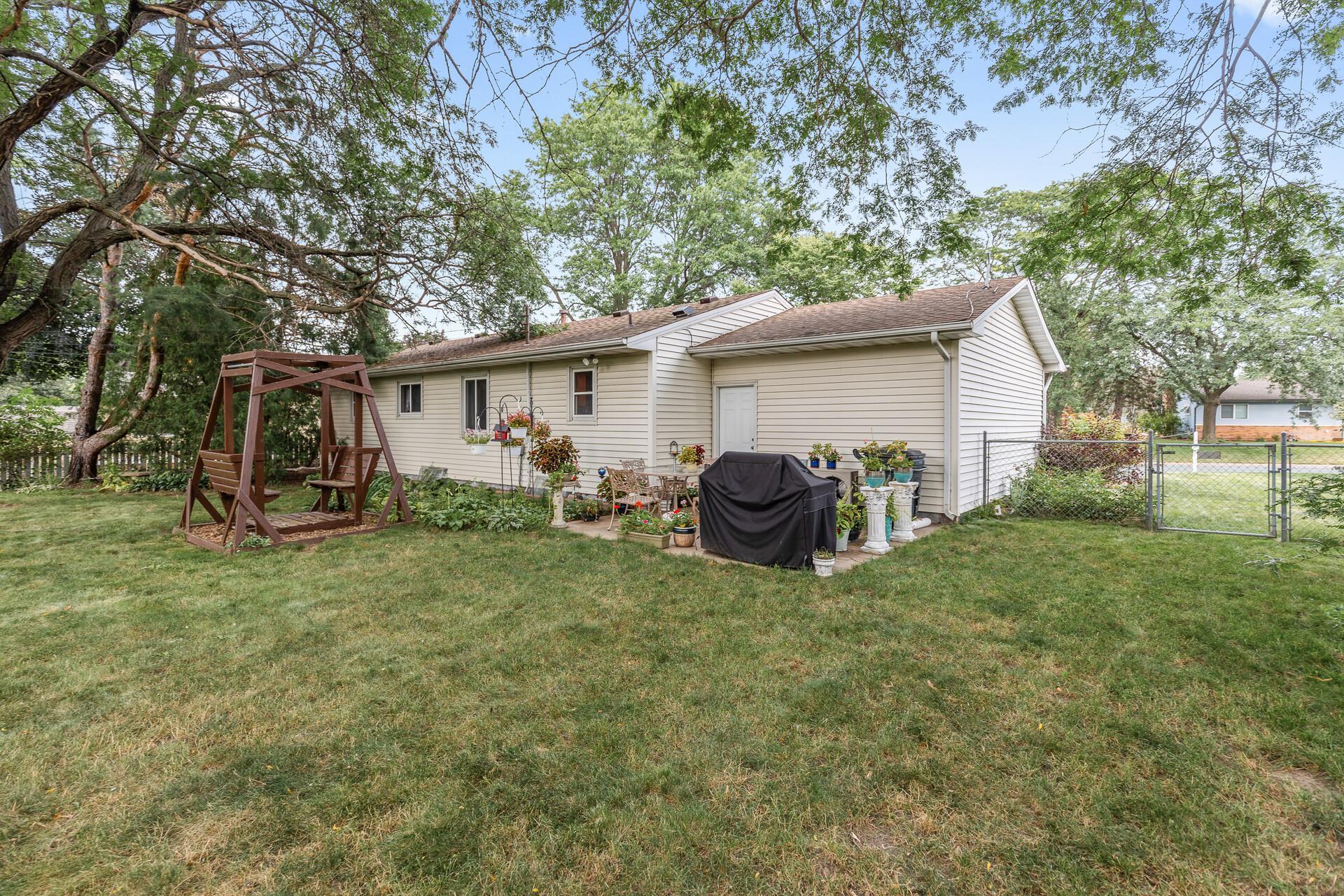 2106 Jade Lane