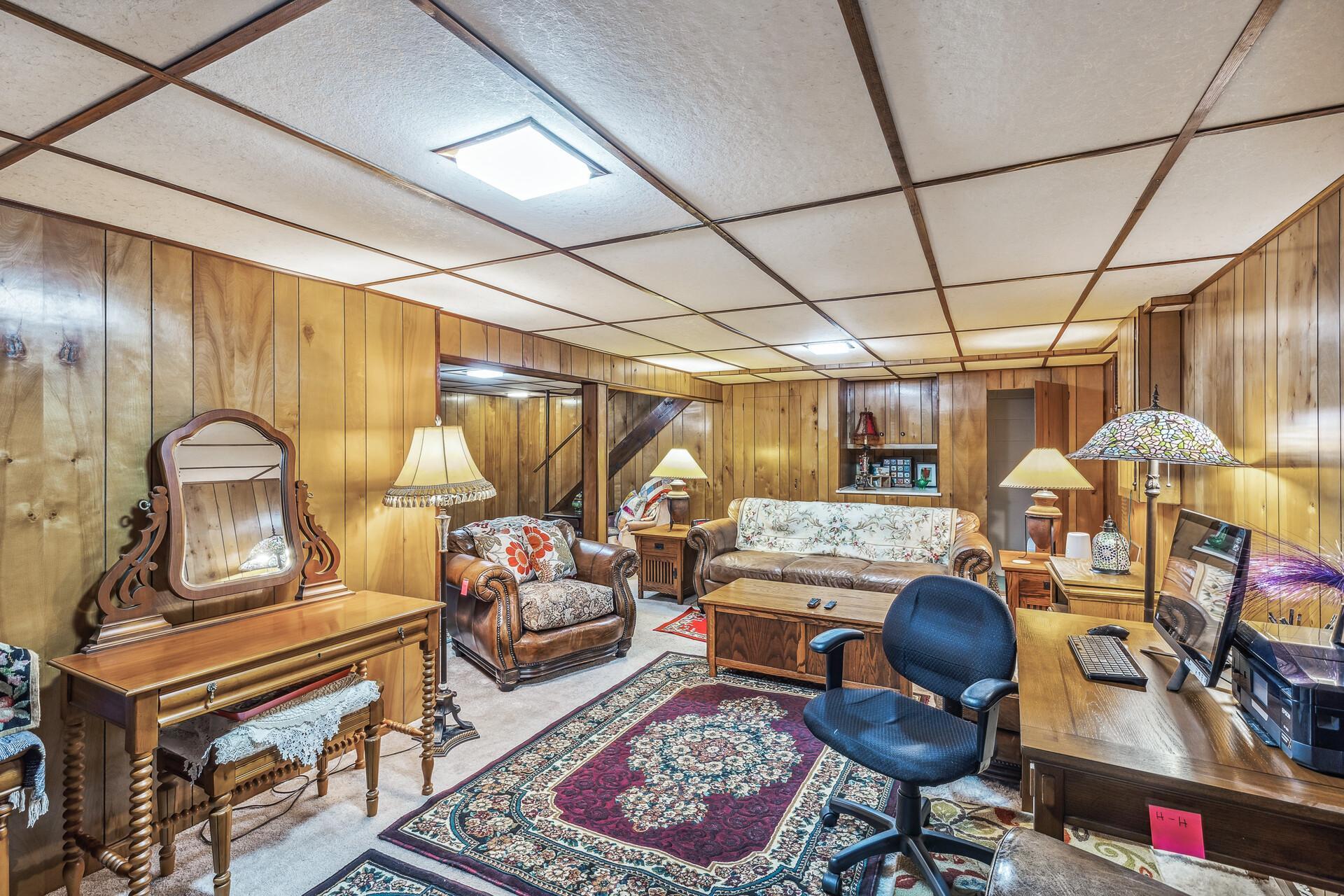 2106 Jade Lane