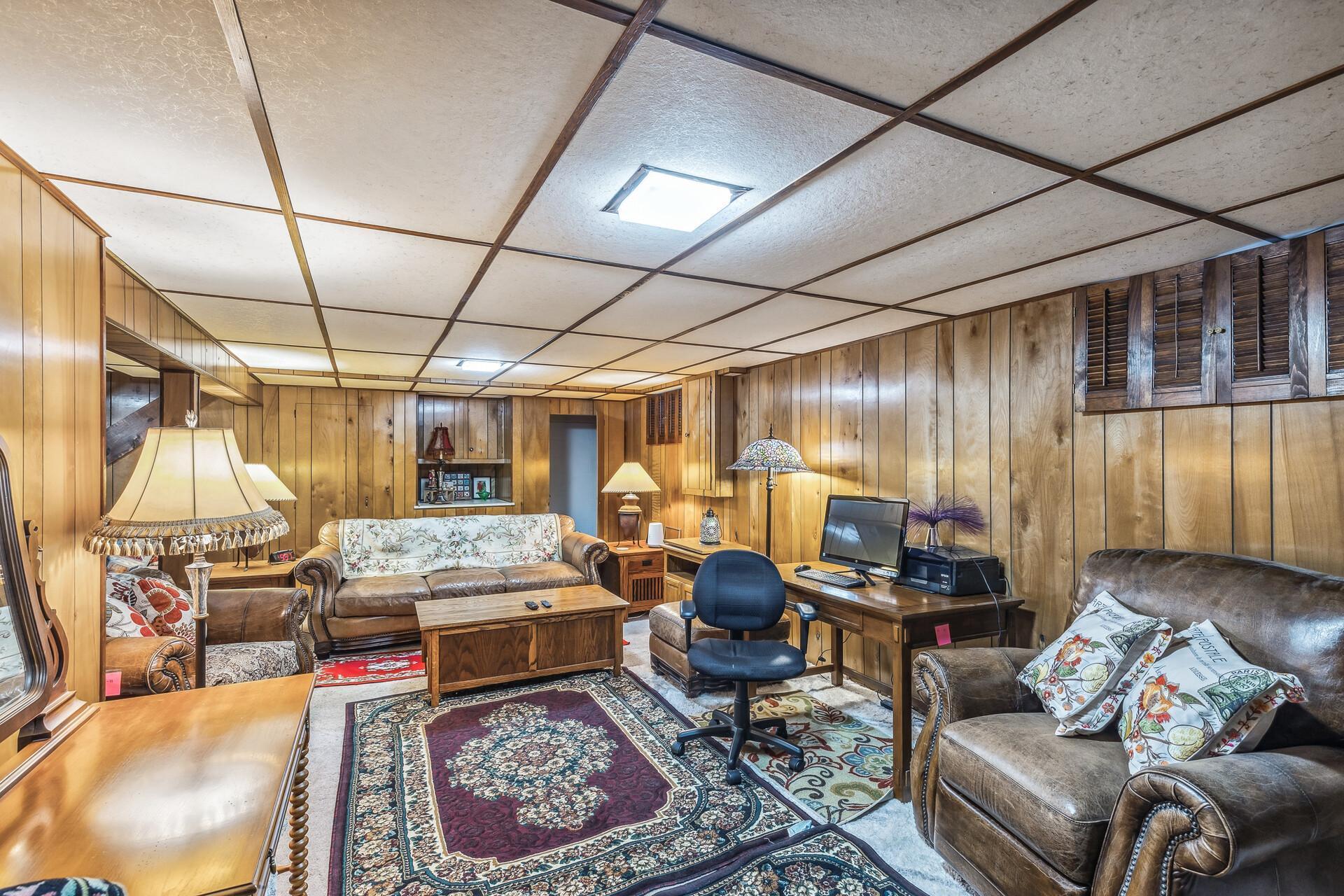 2106 Jade Lane