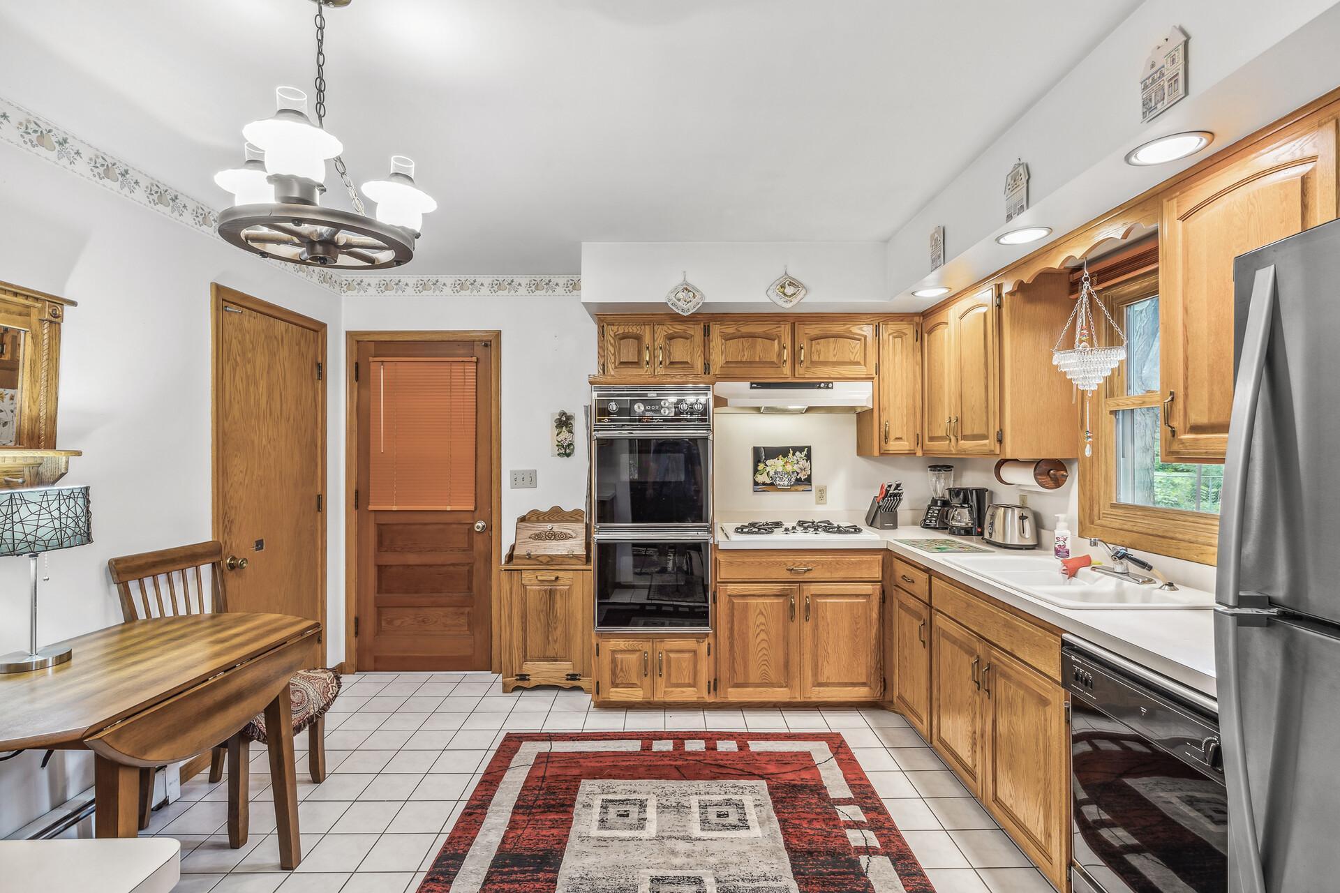 2106 Jade Lane
