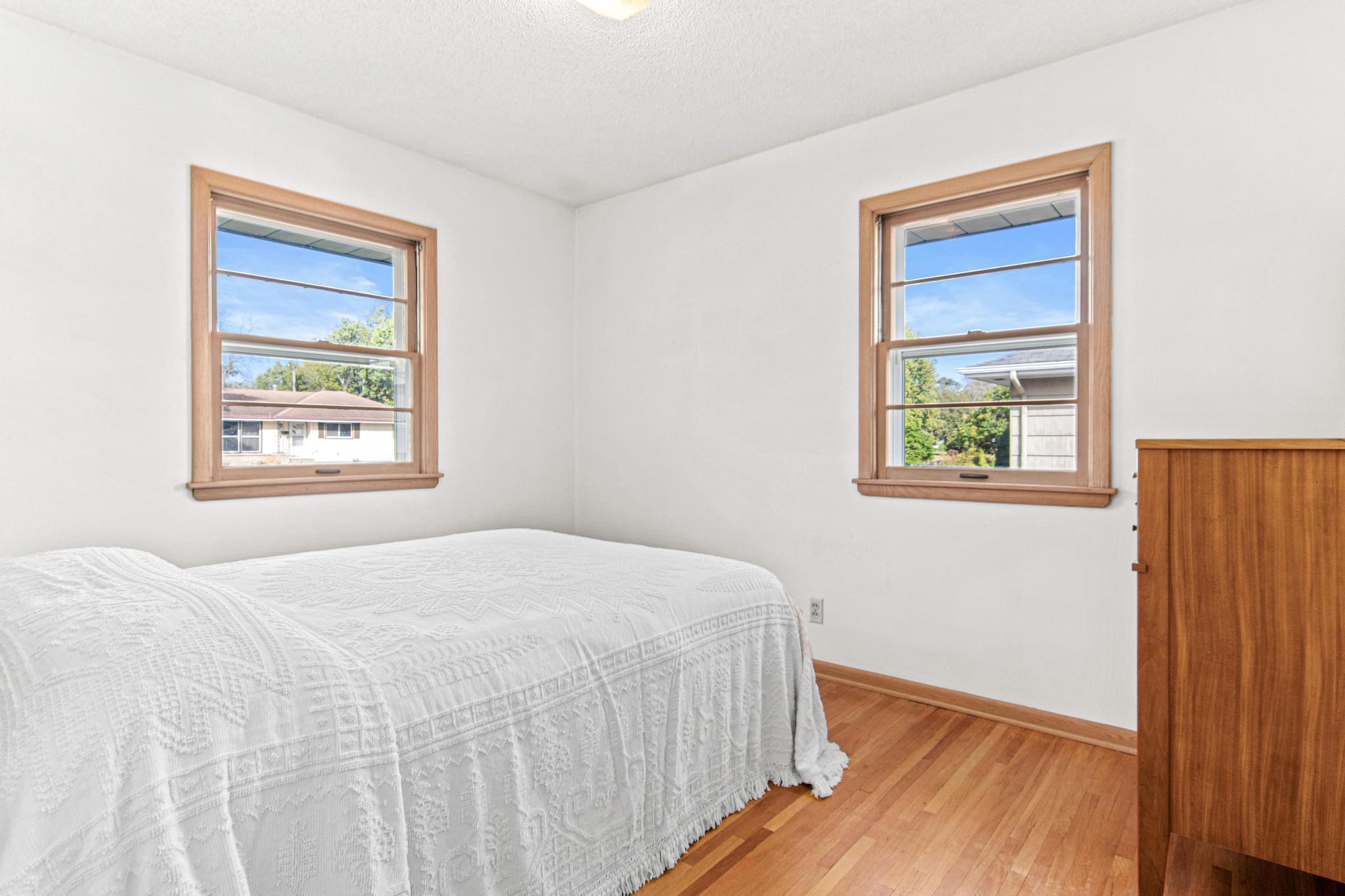 7106 Grimes Avenue N