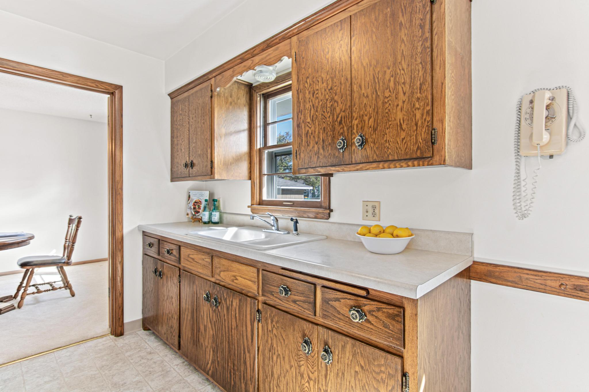 7106 Grimes Avenue N