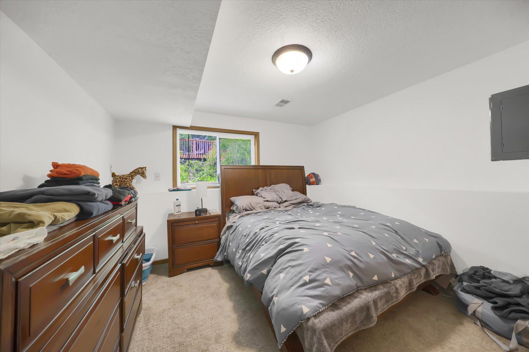 7441 Brunswick Avenue N