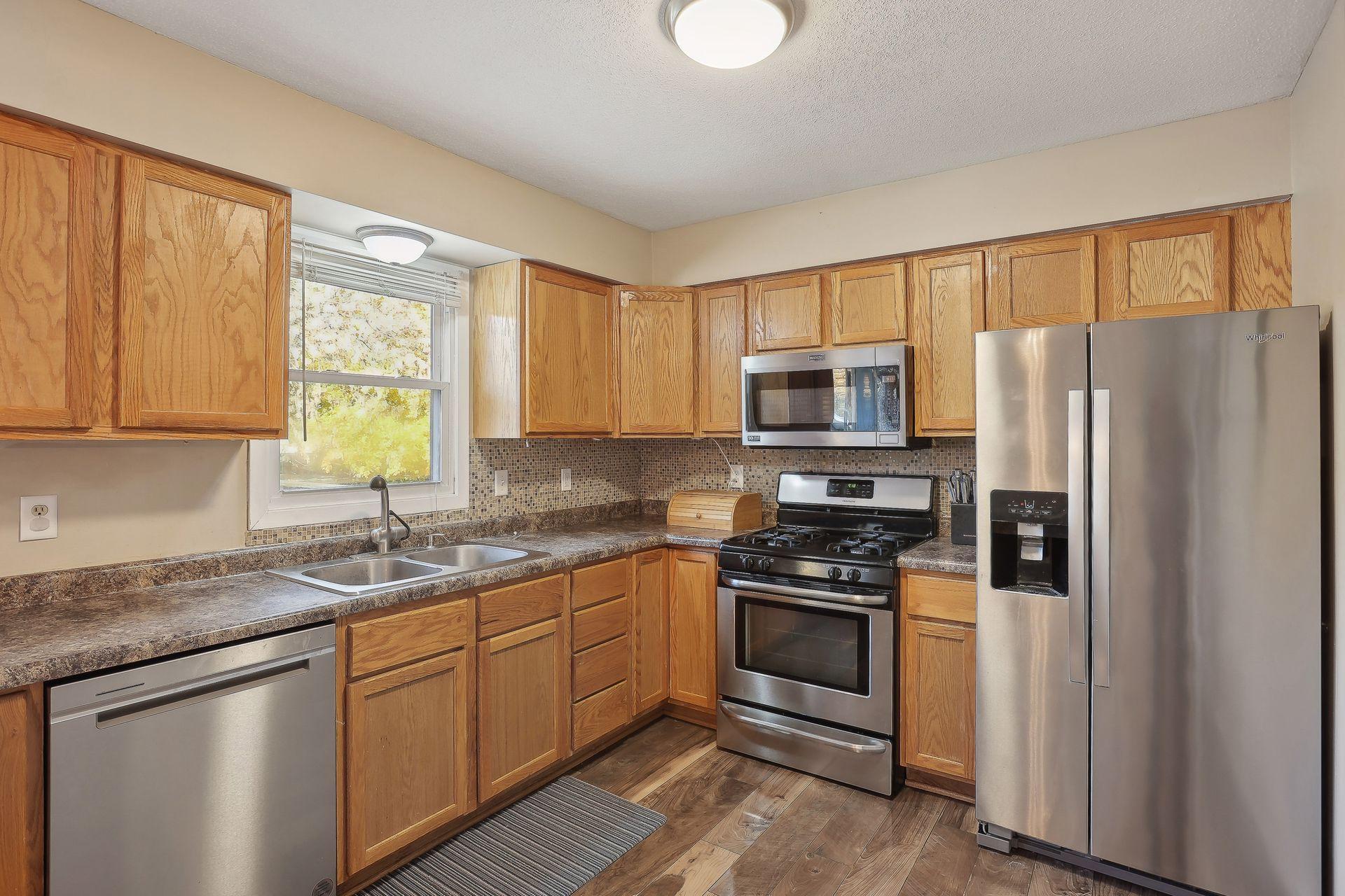 13065 Saratoga Lane N