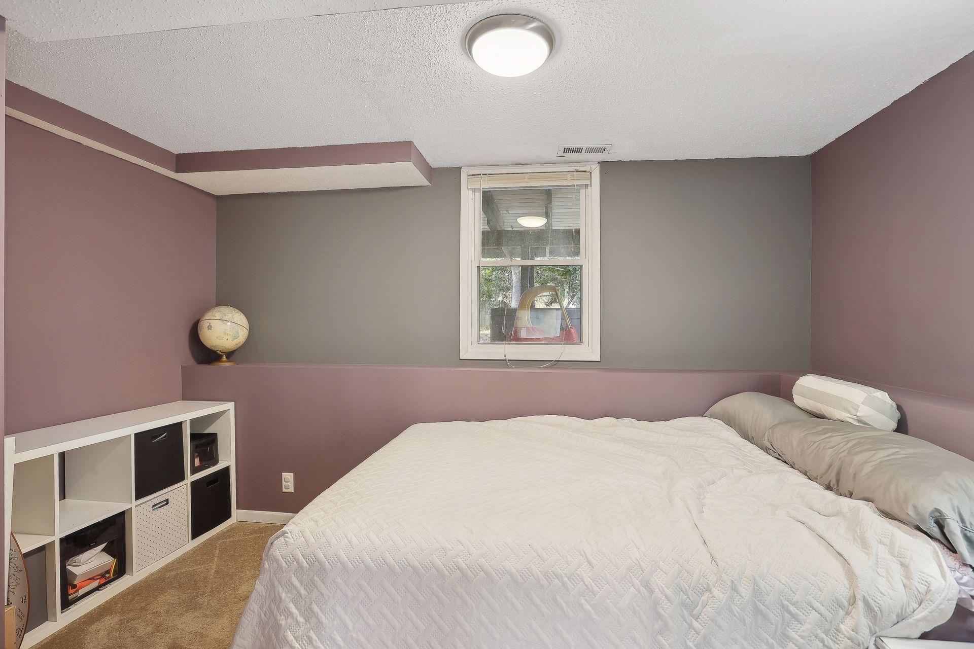 13065 Saratoga Lane N