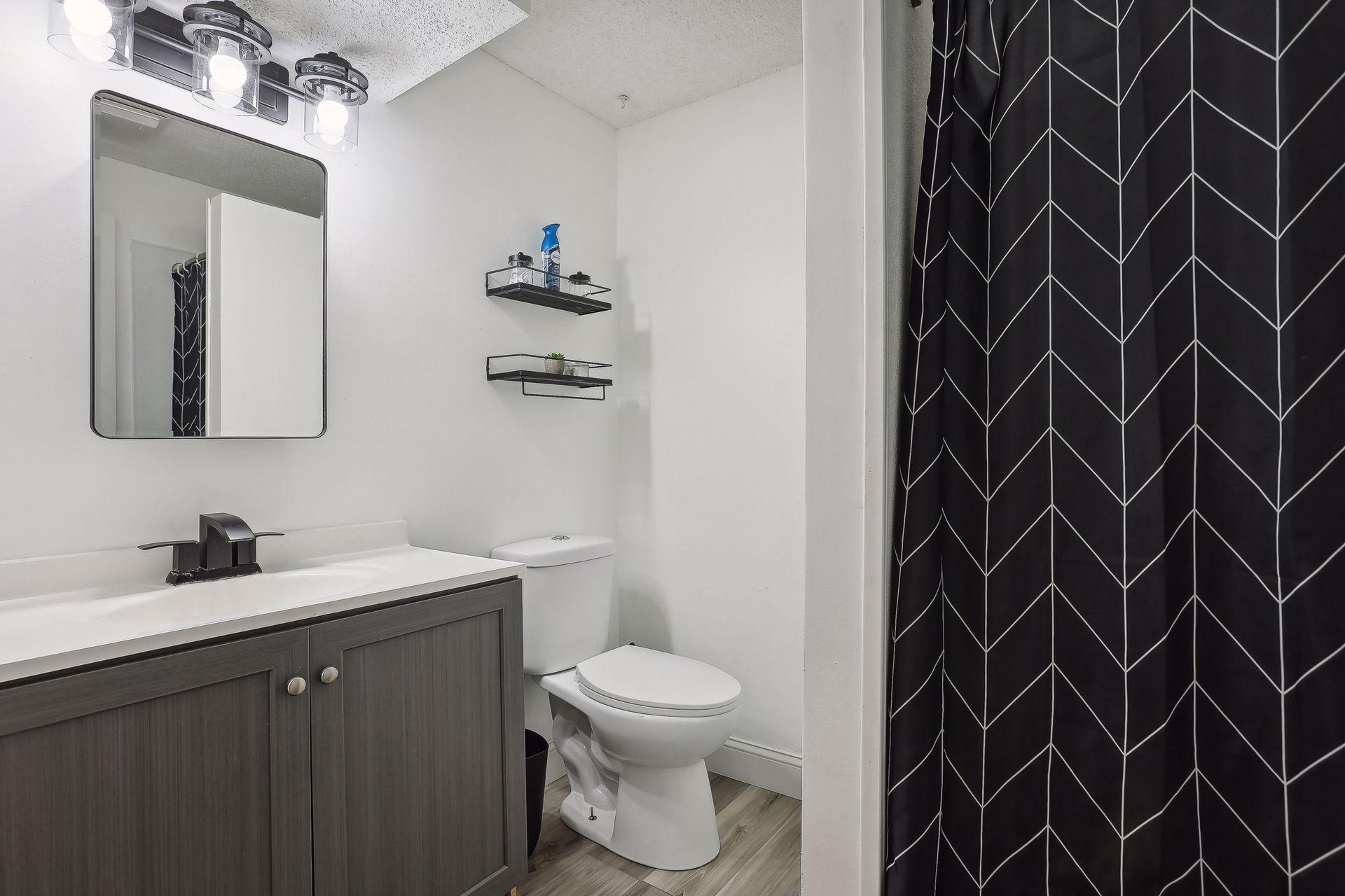 13065 Saratoga Lane N