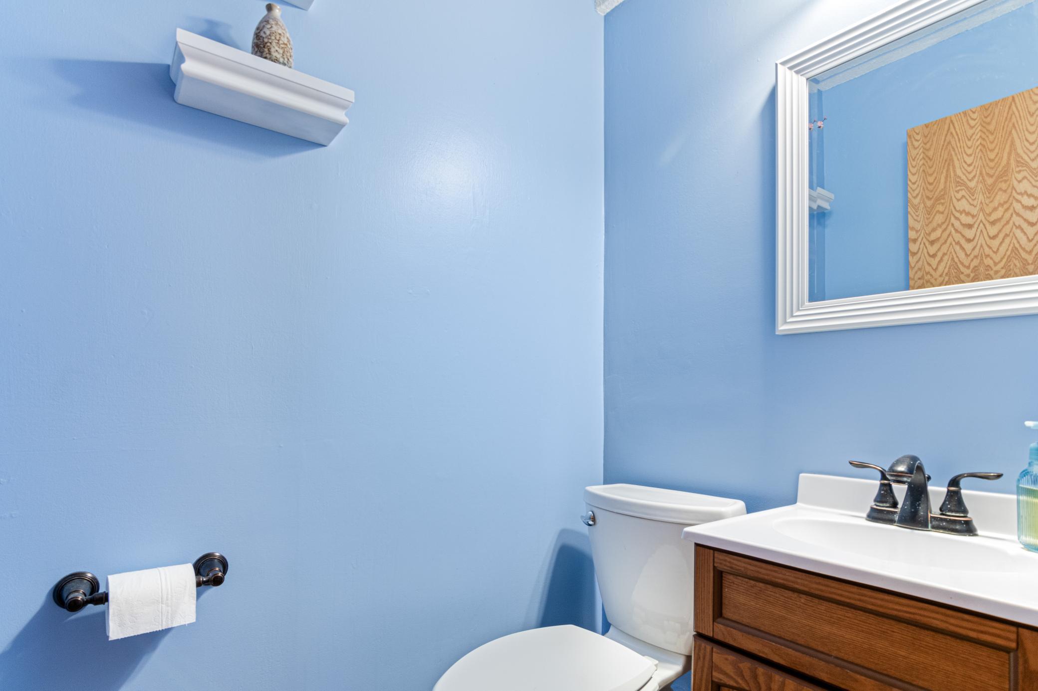 12916 Polk Street NE