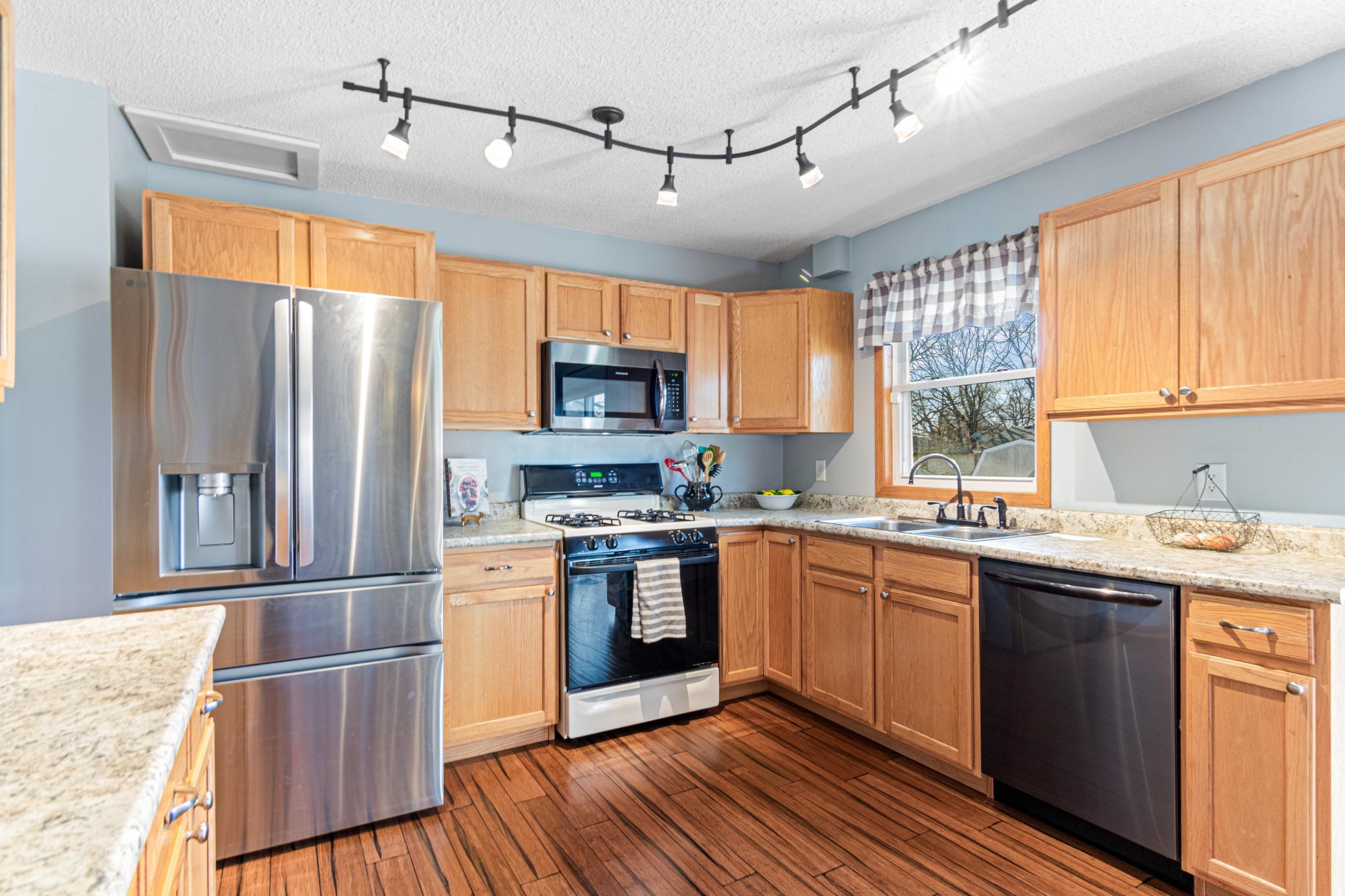 12916 Polk Street NE