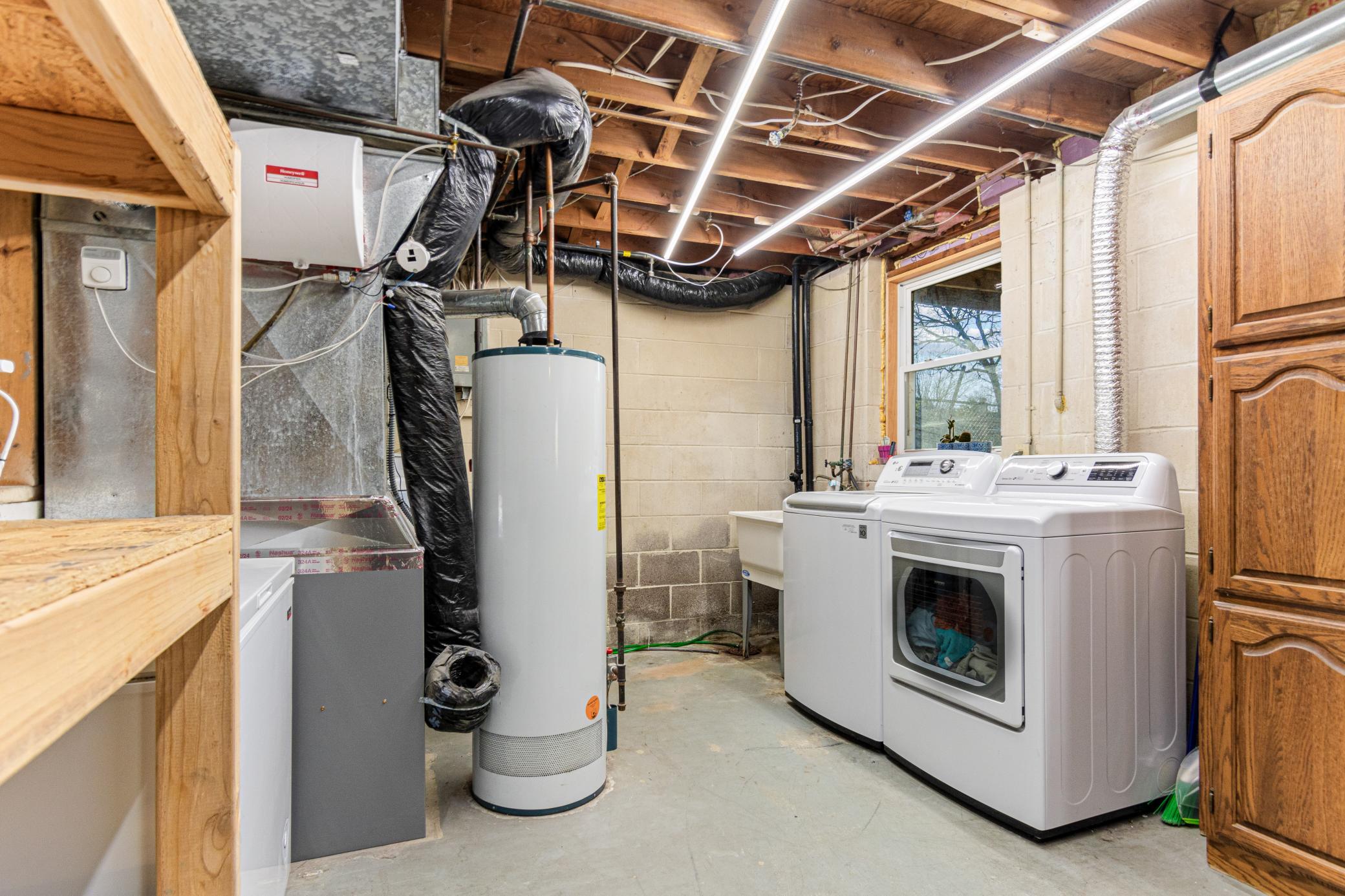 12916 Polk Street NE