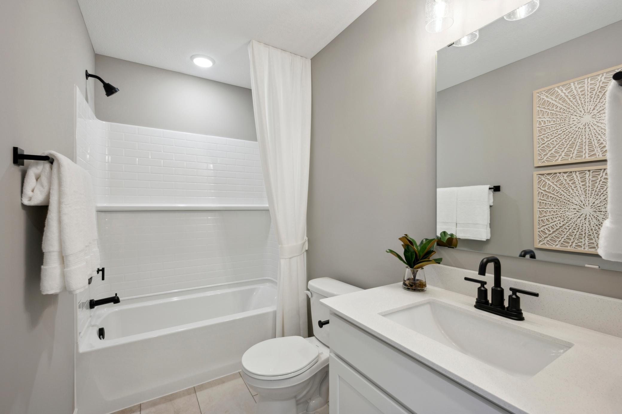 10376 Glacier Lane N