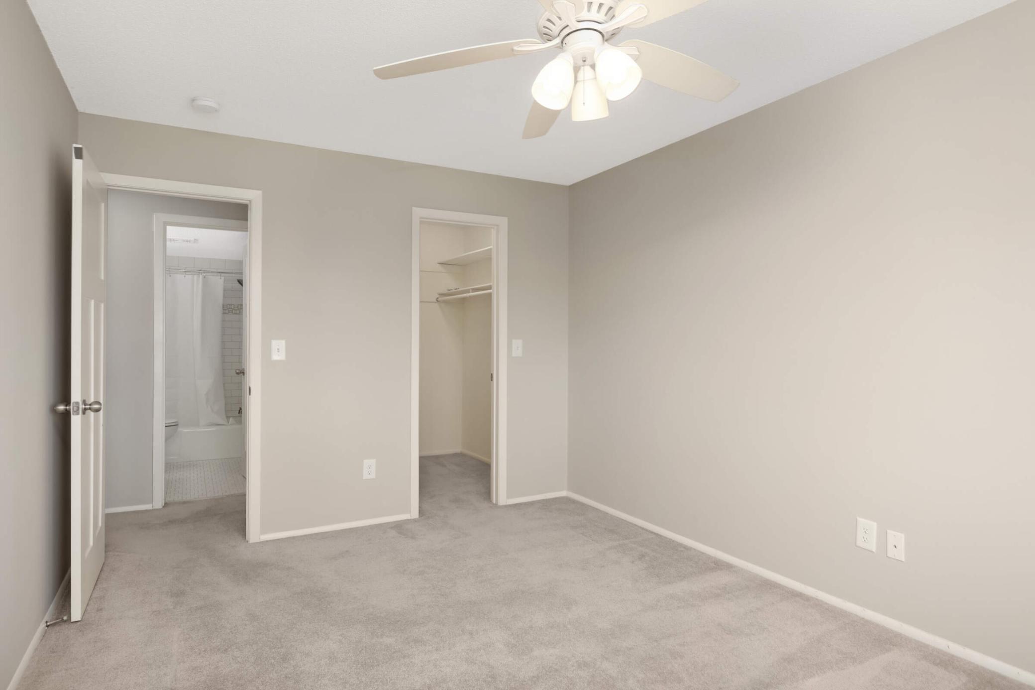 4371 Wilshire Boulevard Unit: 206