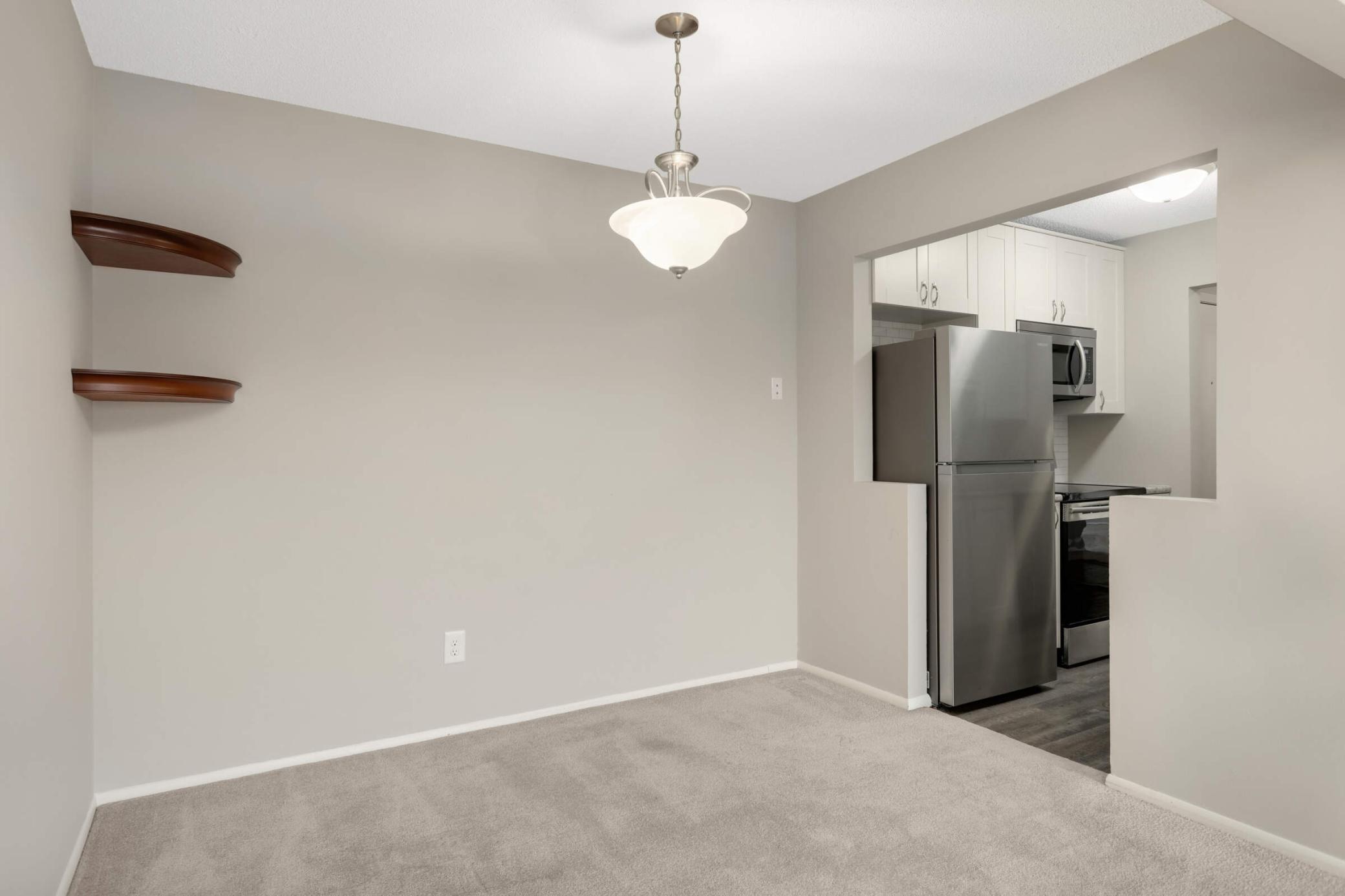 4371 Wilshire Boulevard Unit: 206