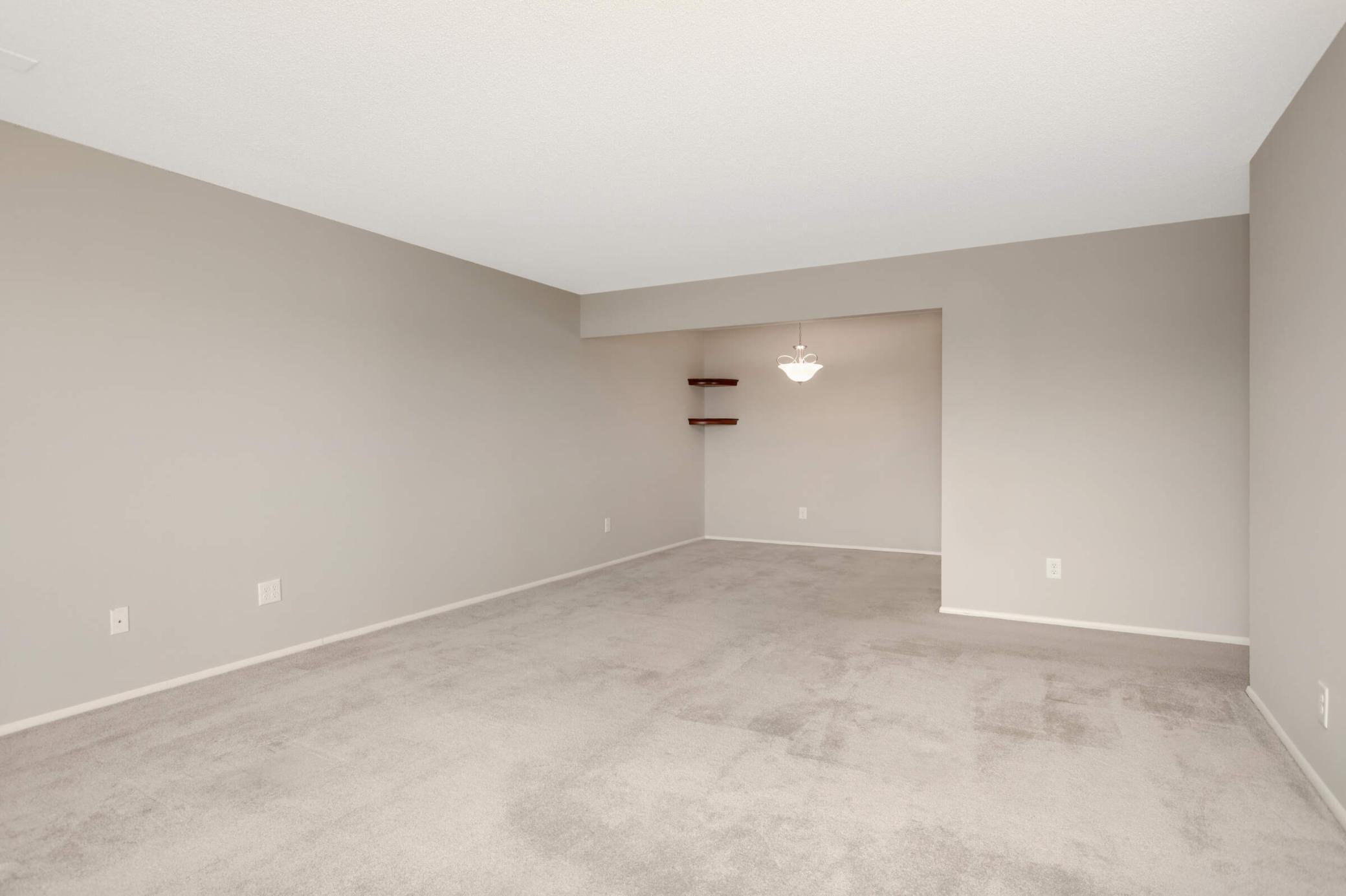 4371 Wilshire Boulevard Unit: 206