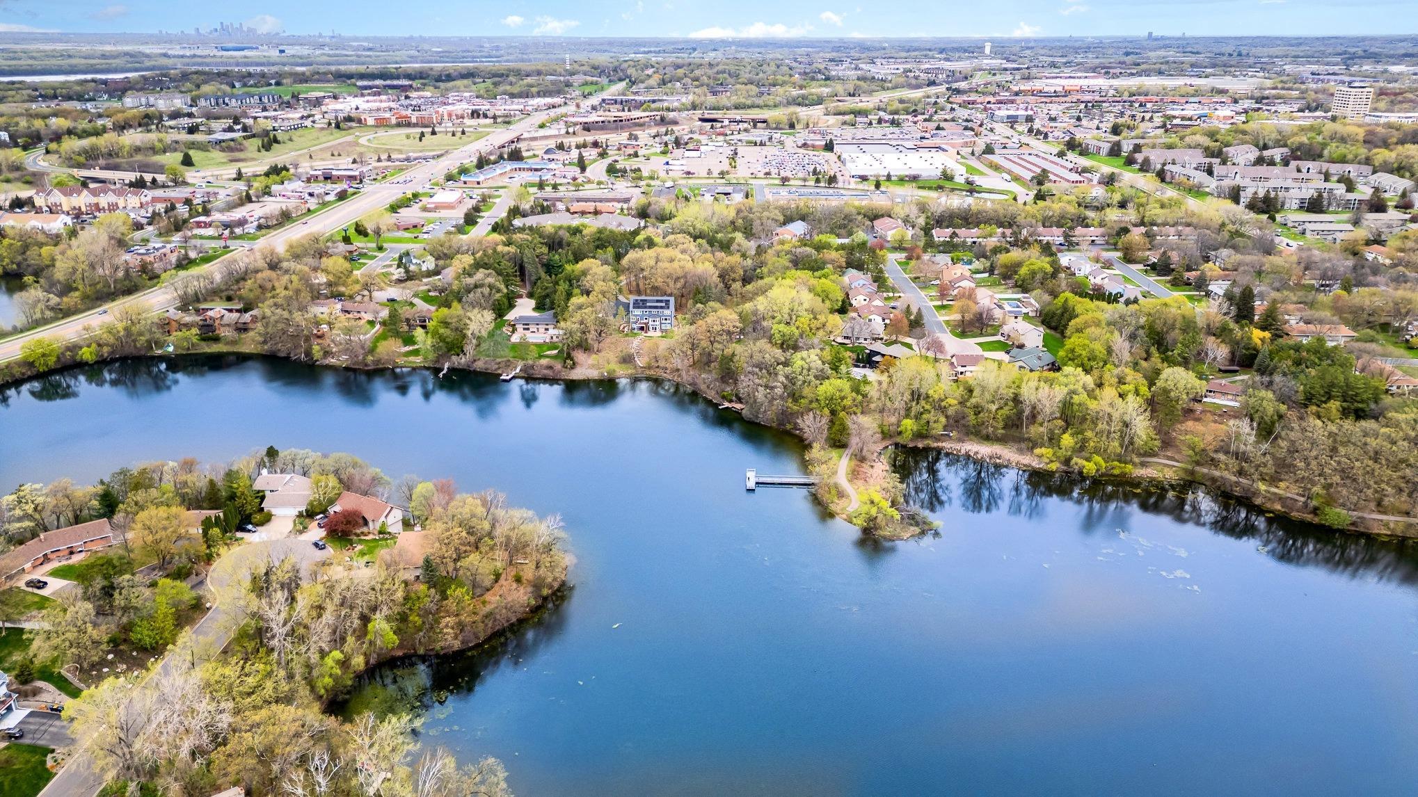 1350 Crestridge Lane