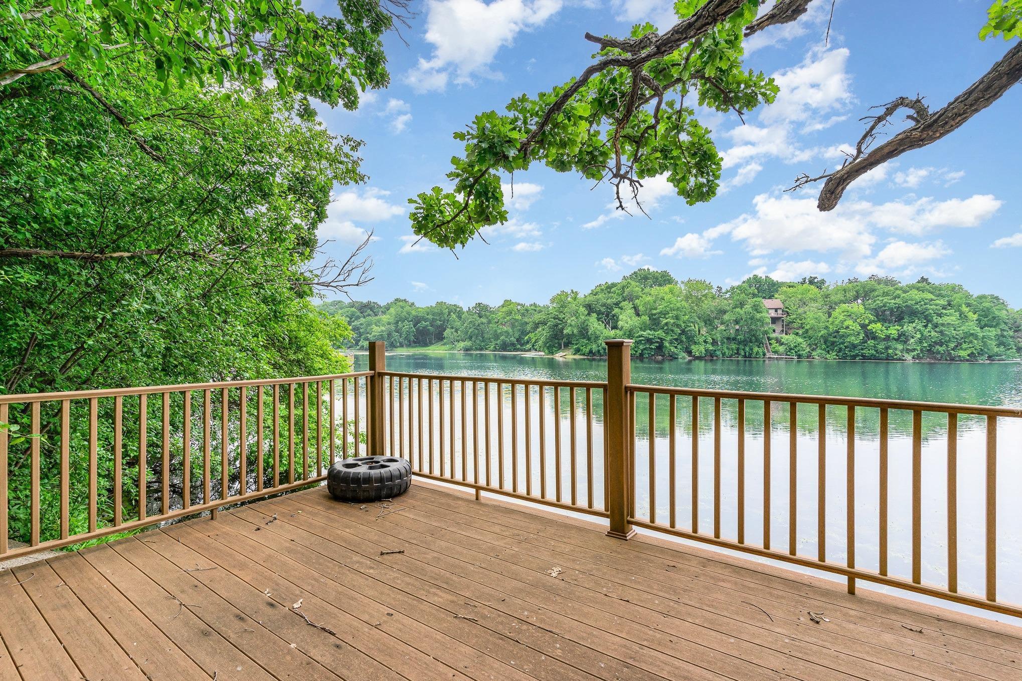 1350 Crestridge Lane