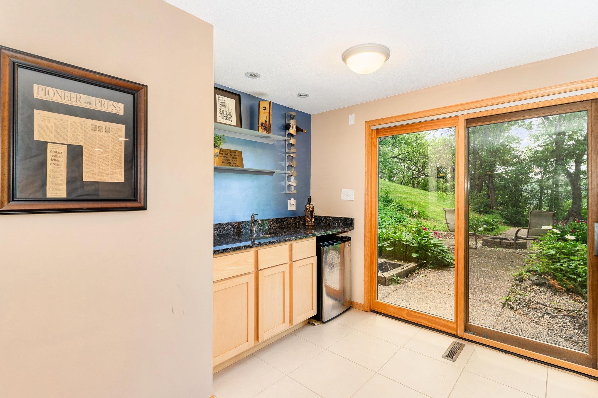 1350 Crestridge Lane