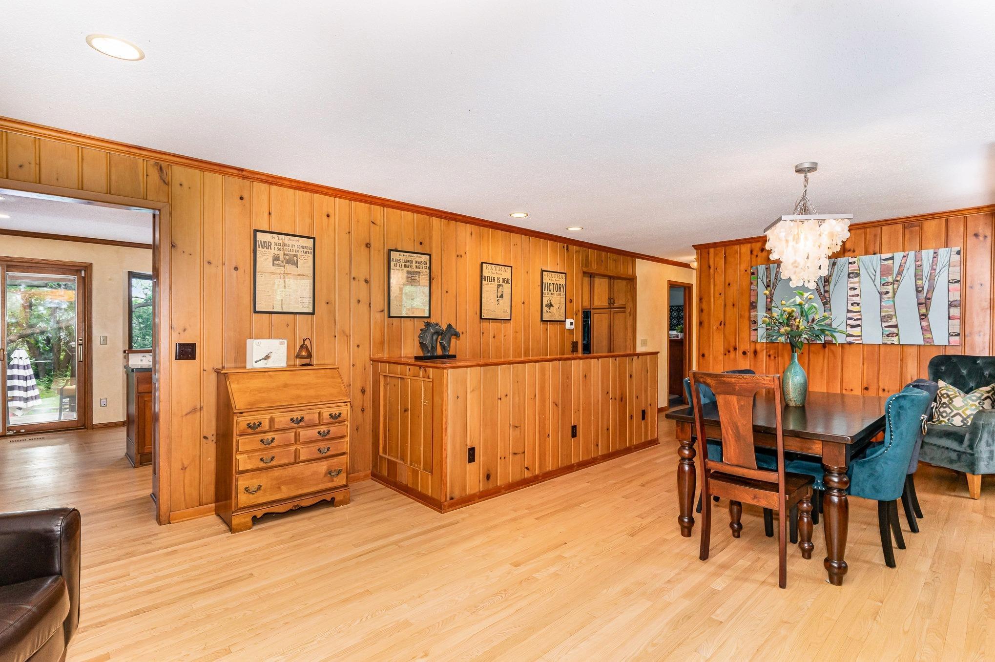 1350 Crestridge Lane